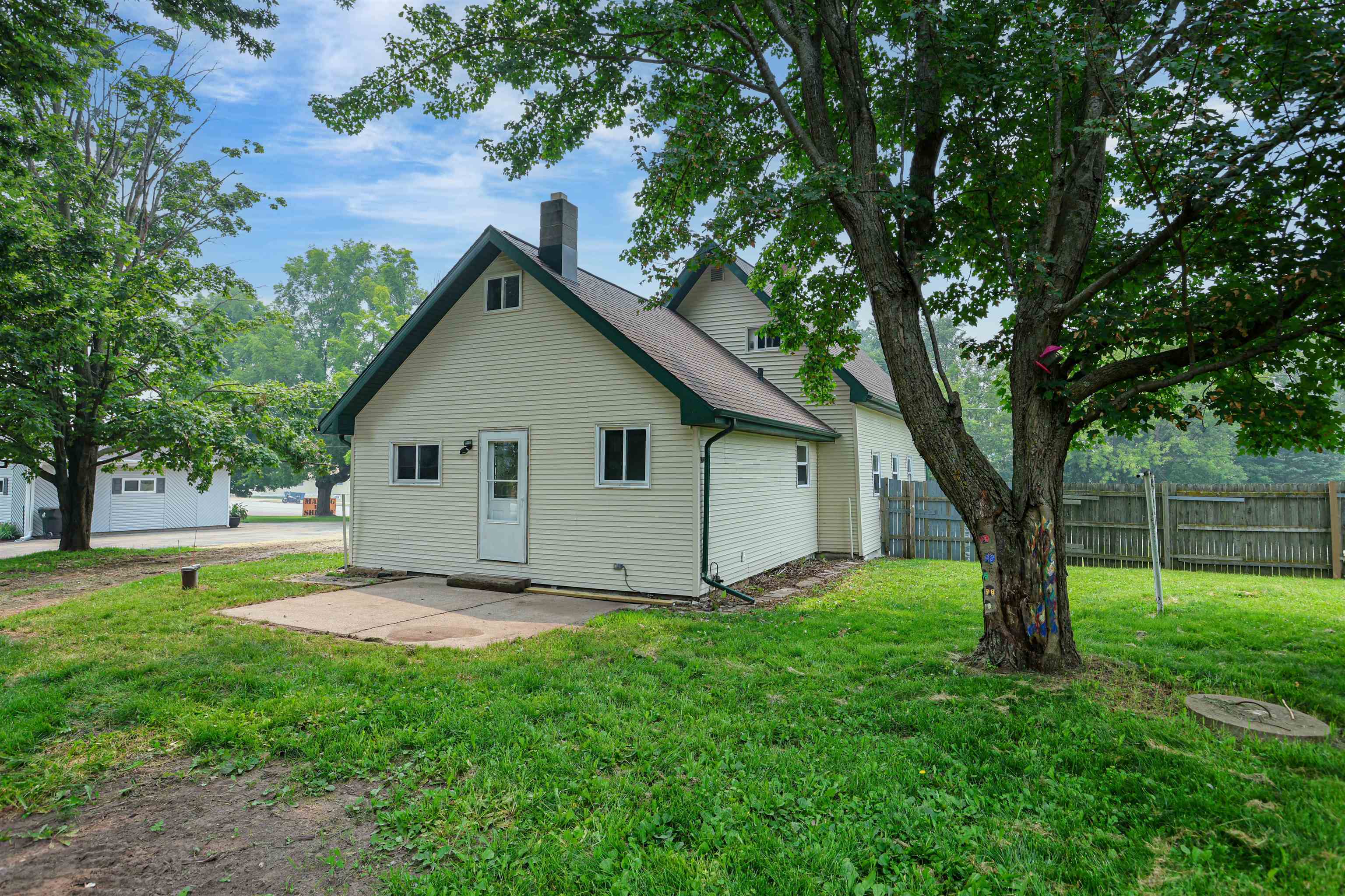 Property photo 34