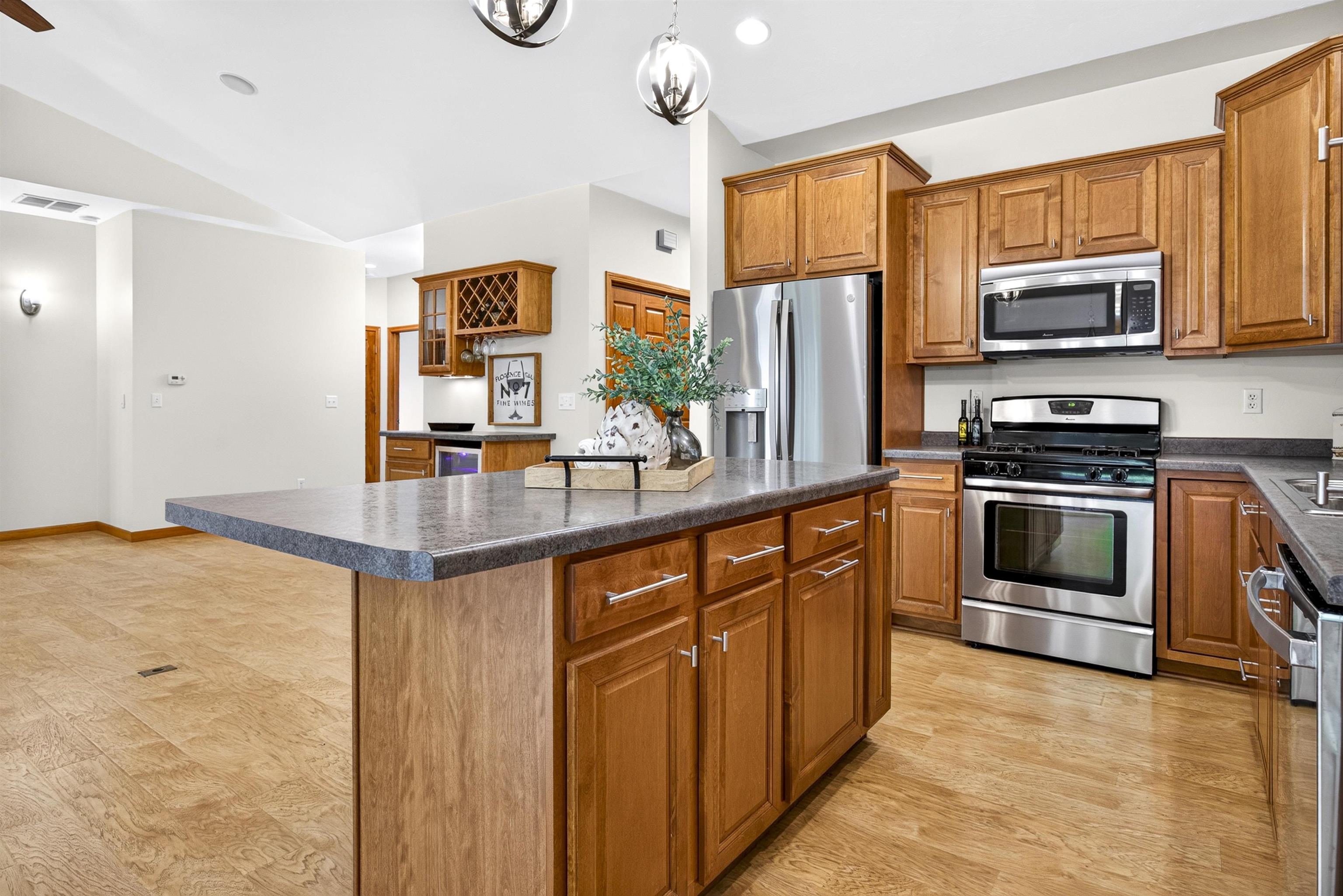 Property photo 24
