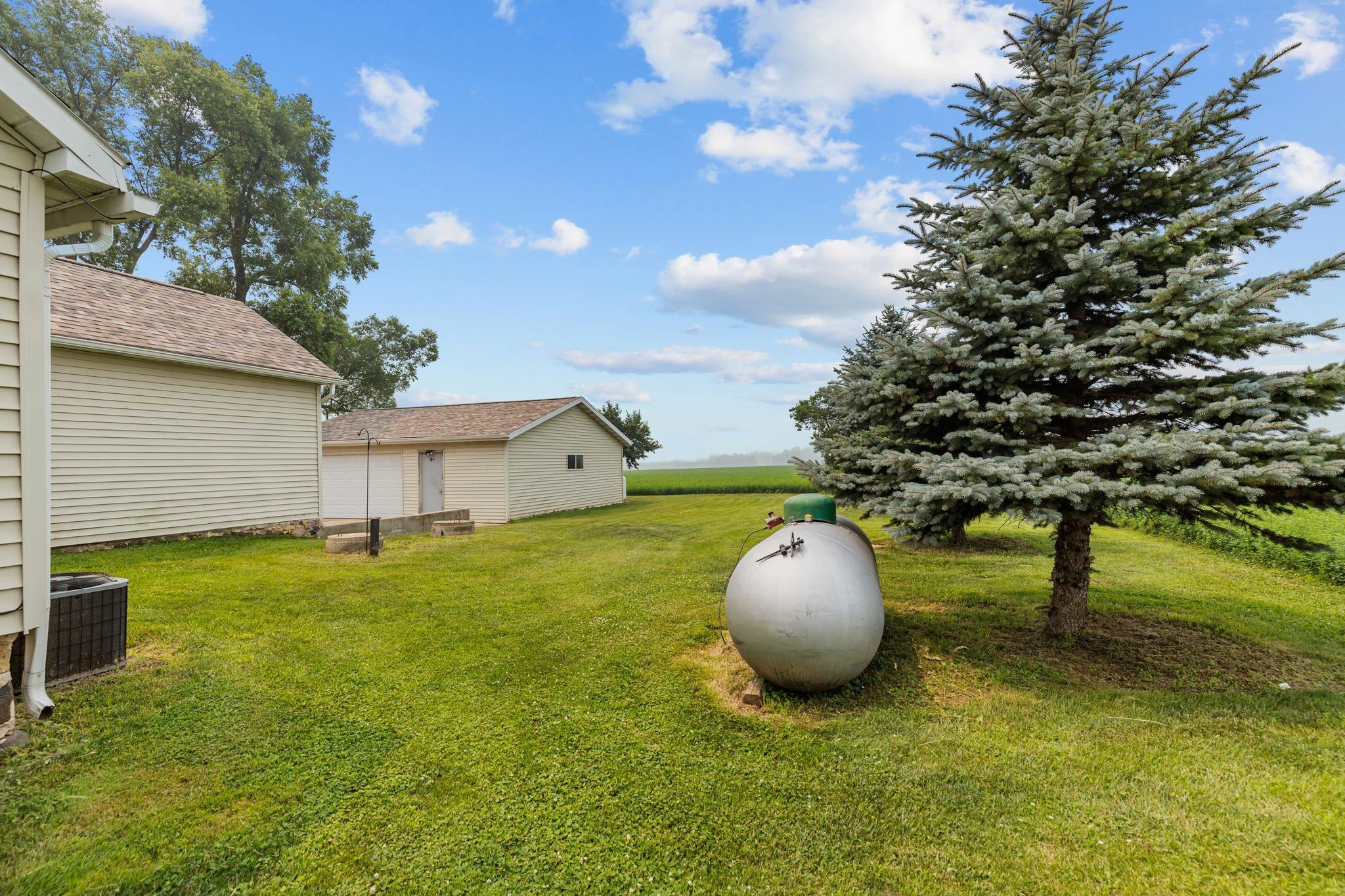 Property photo 31
