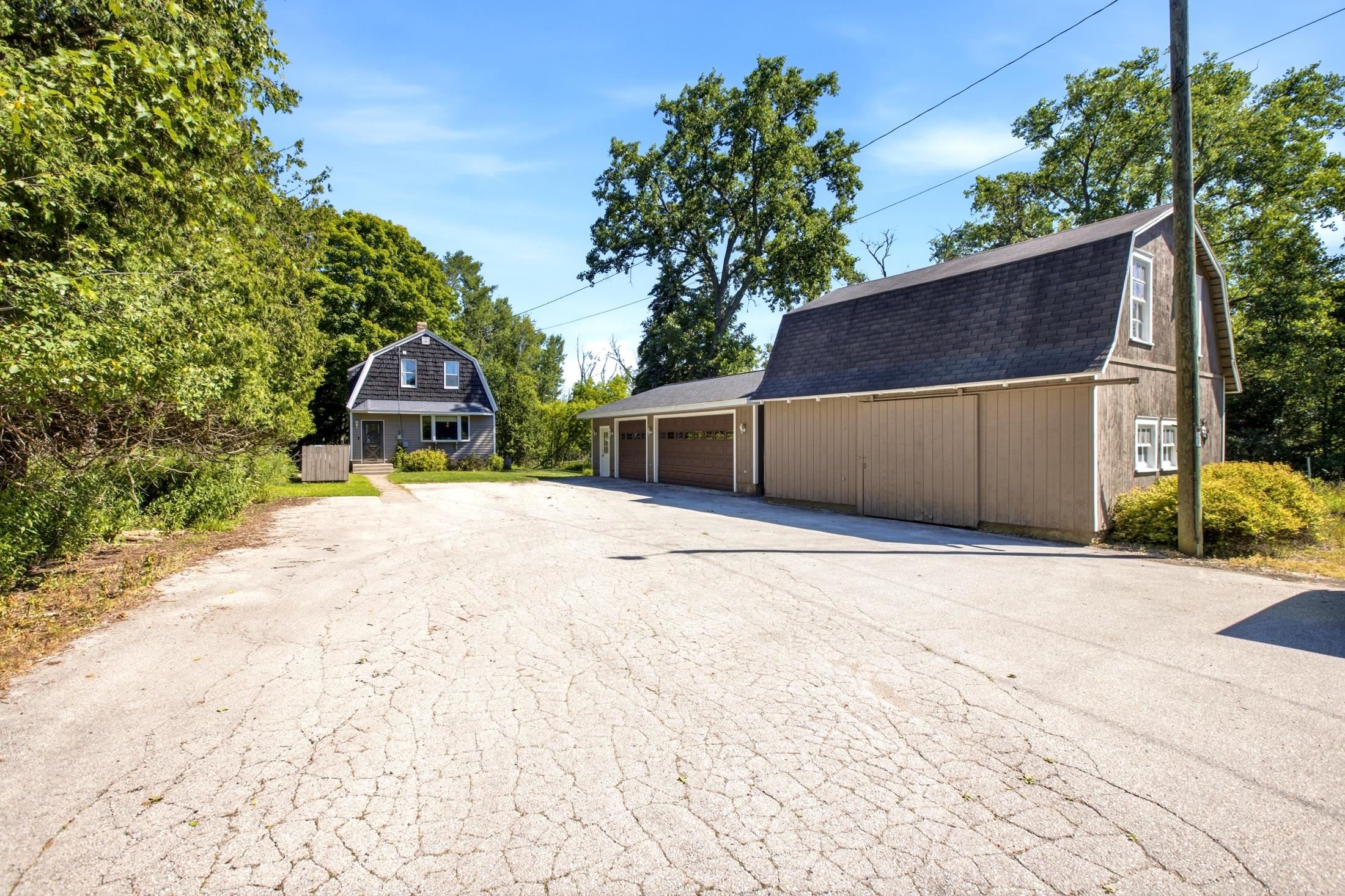 Property photo 25