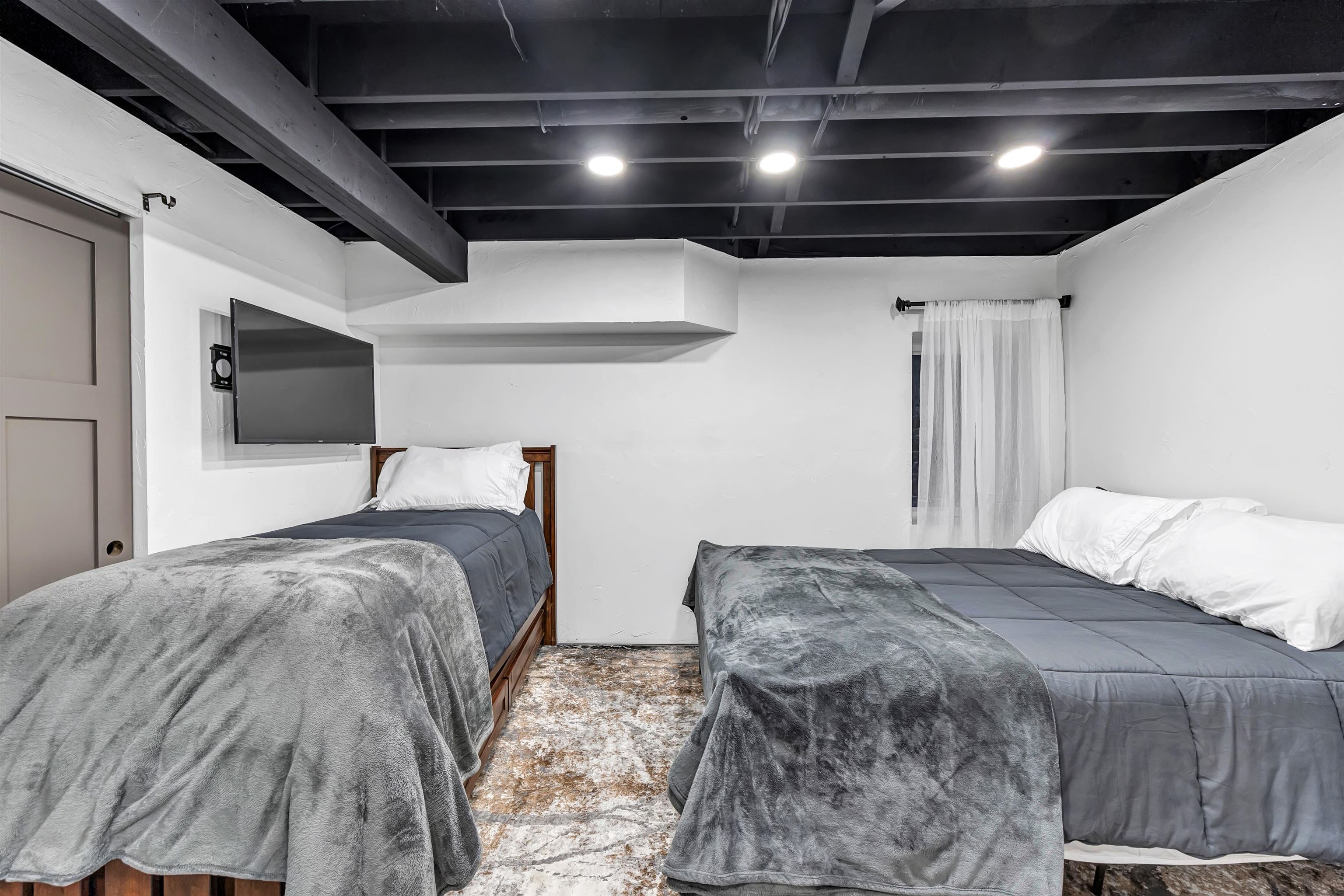 Property photo 38