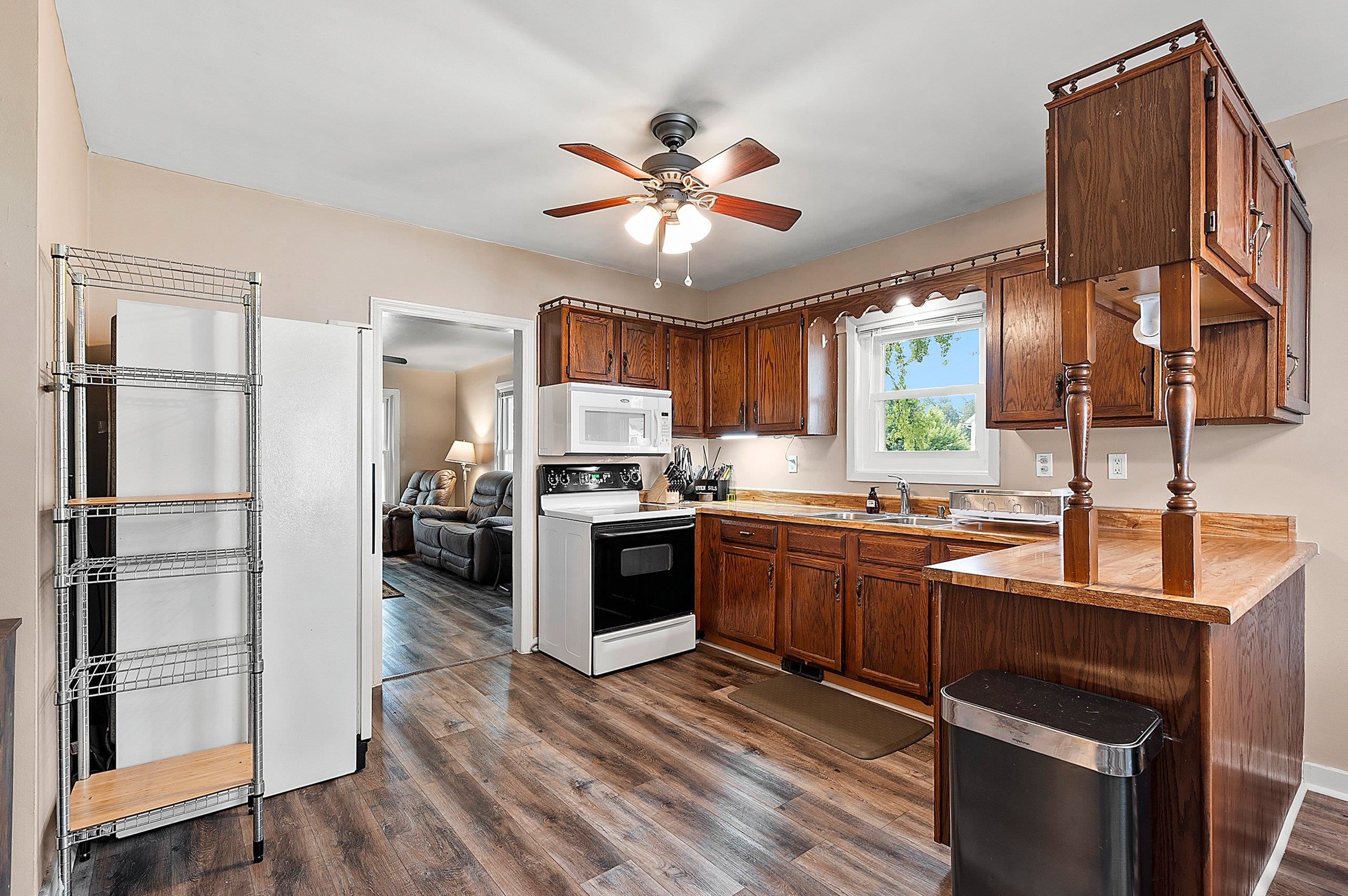 Property photo 12