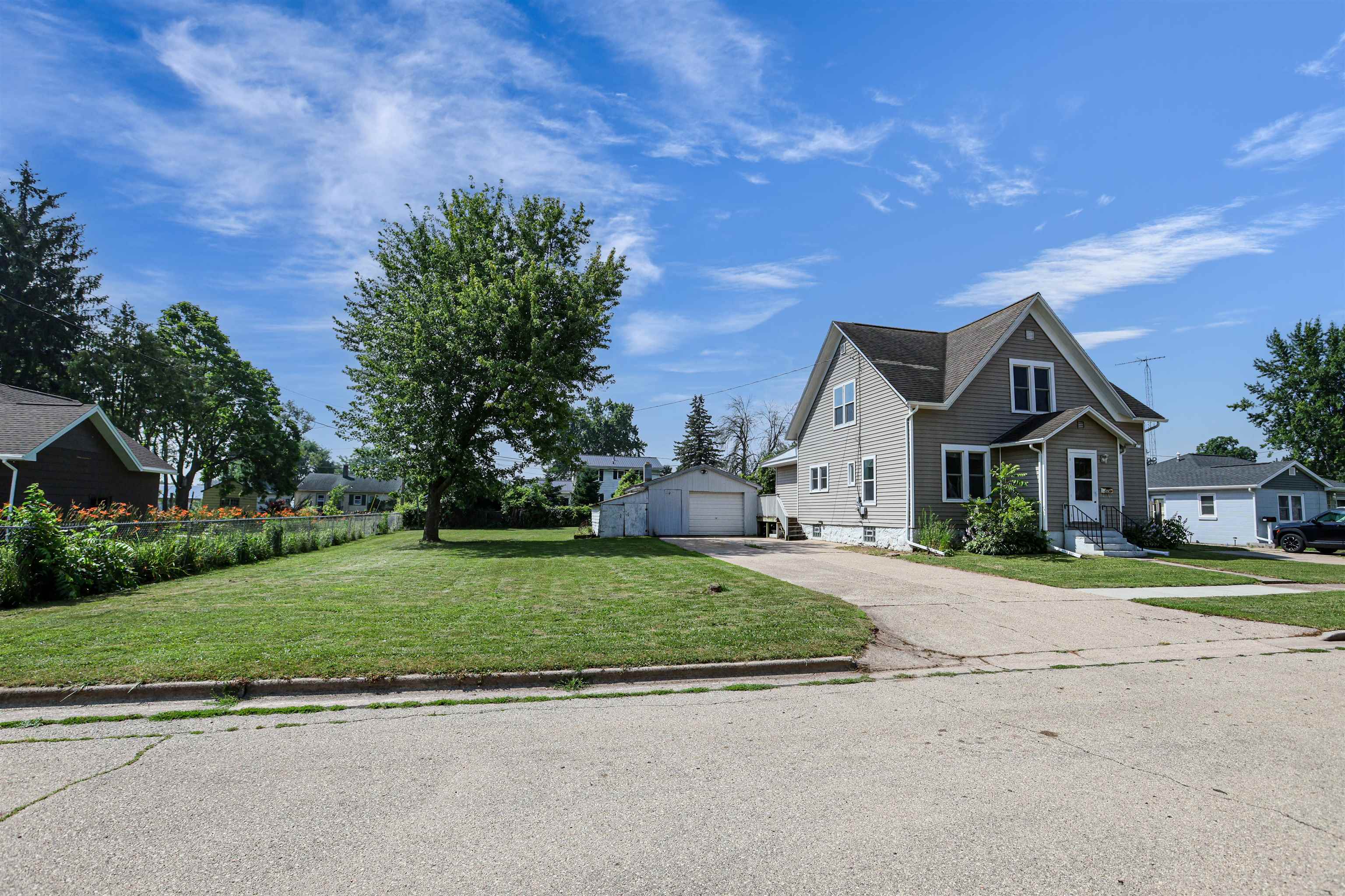 Property photo 46