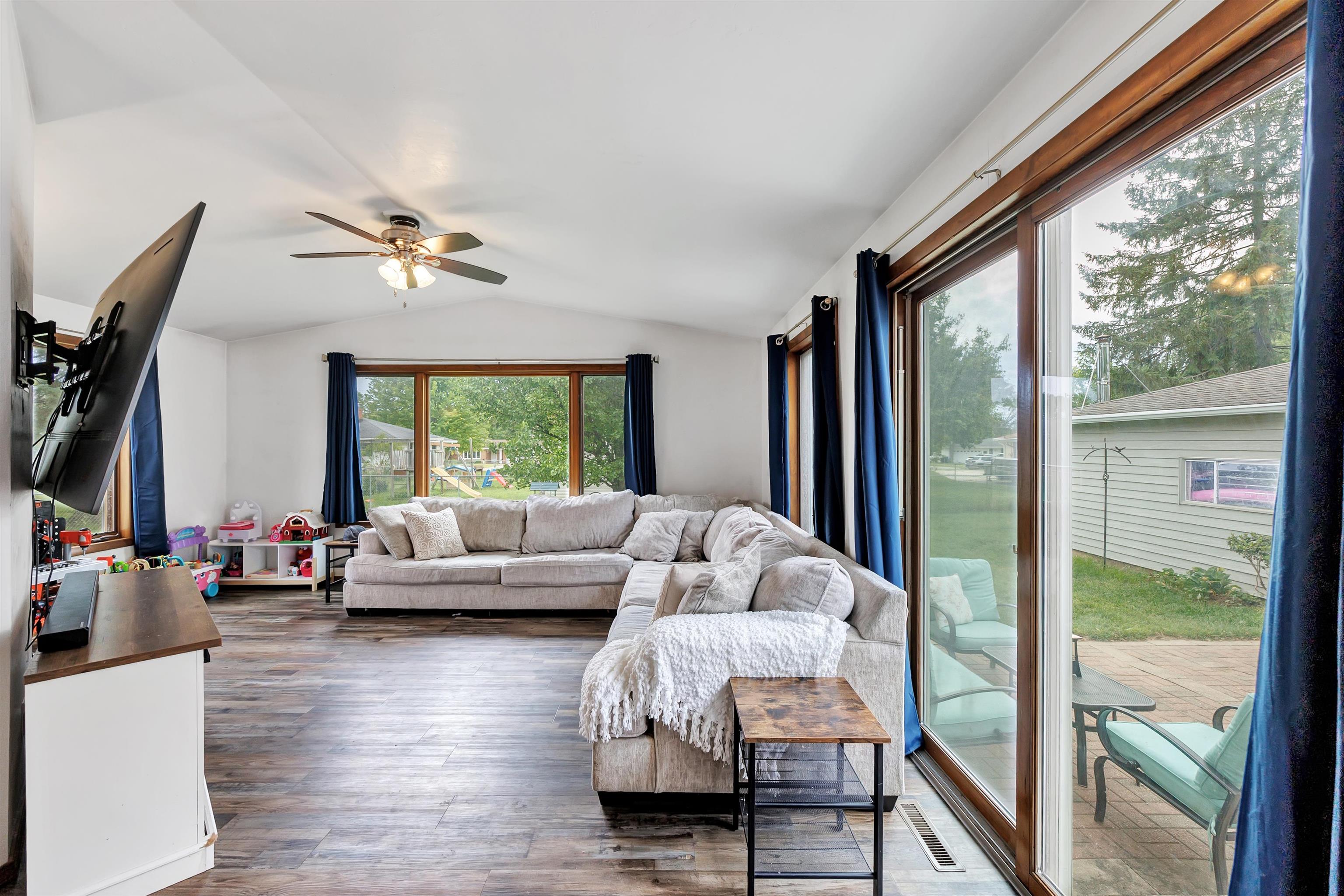 Property photo 14