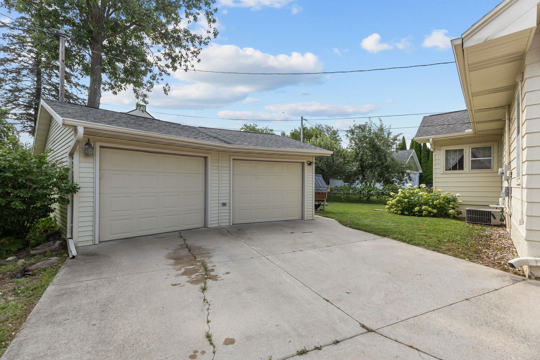 Property photo 42