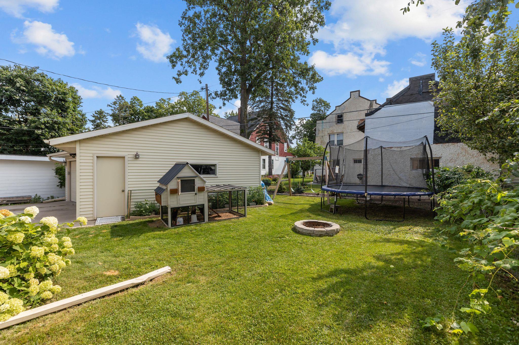 Property photo 43