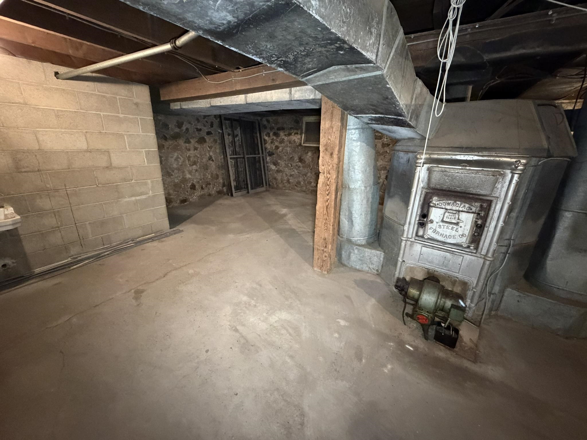 Property photo 38