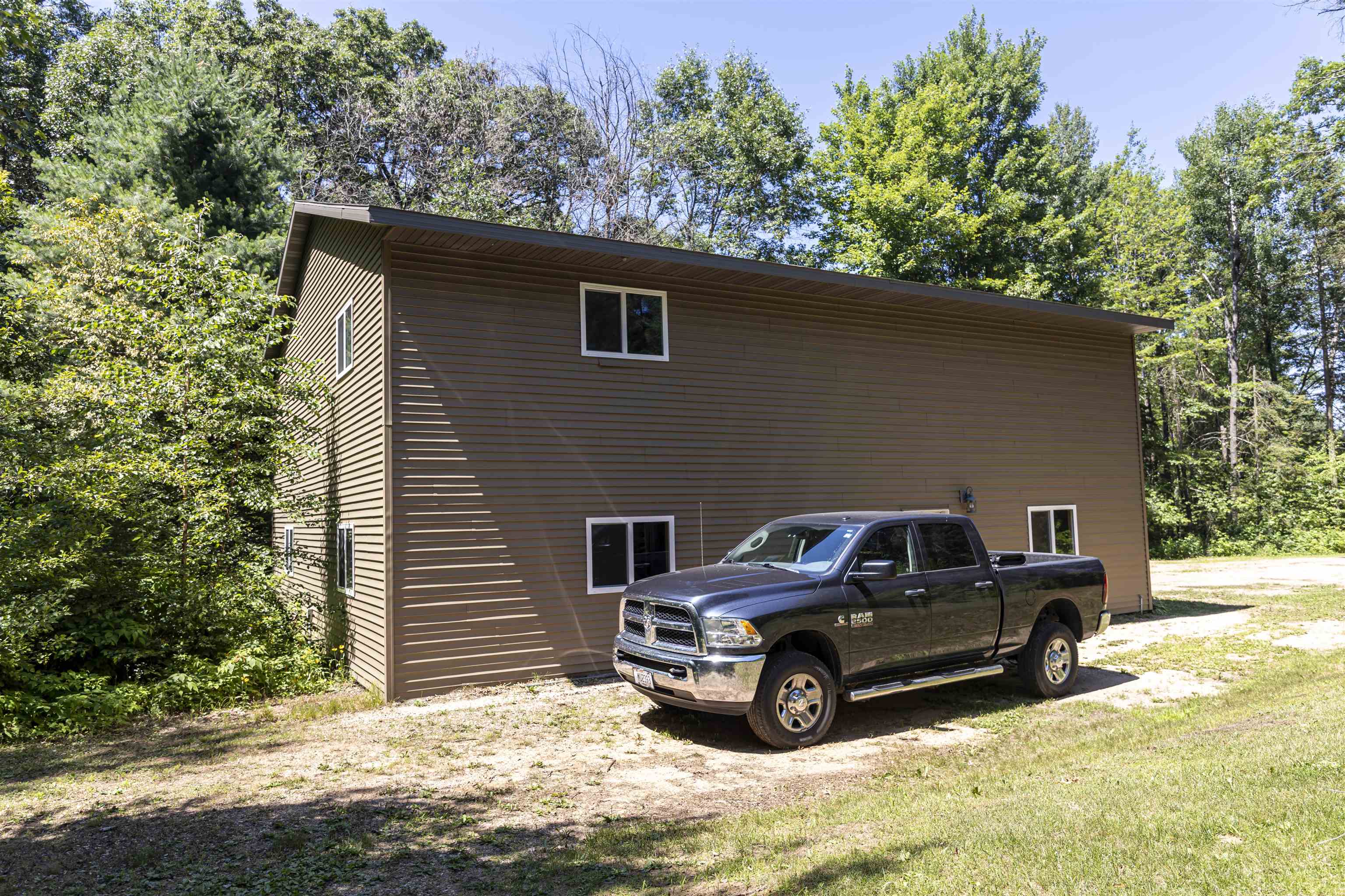 Property photo 28