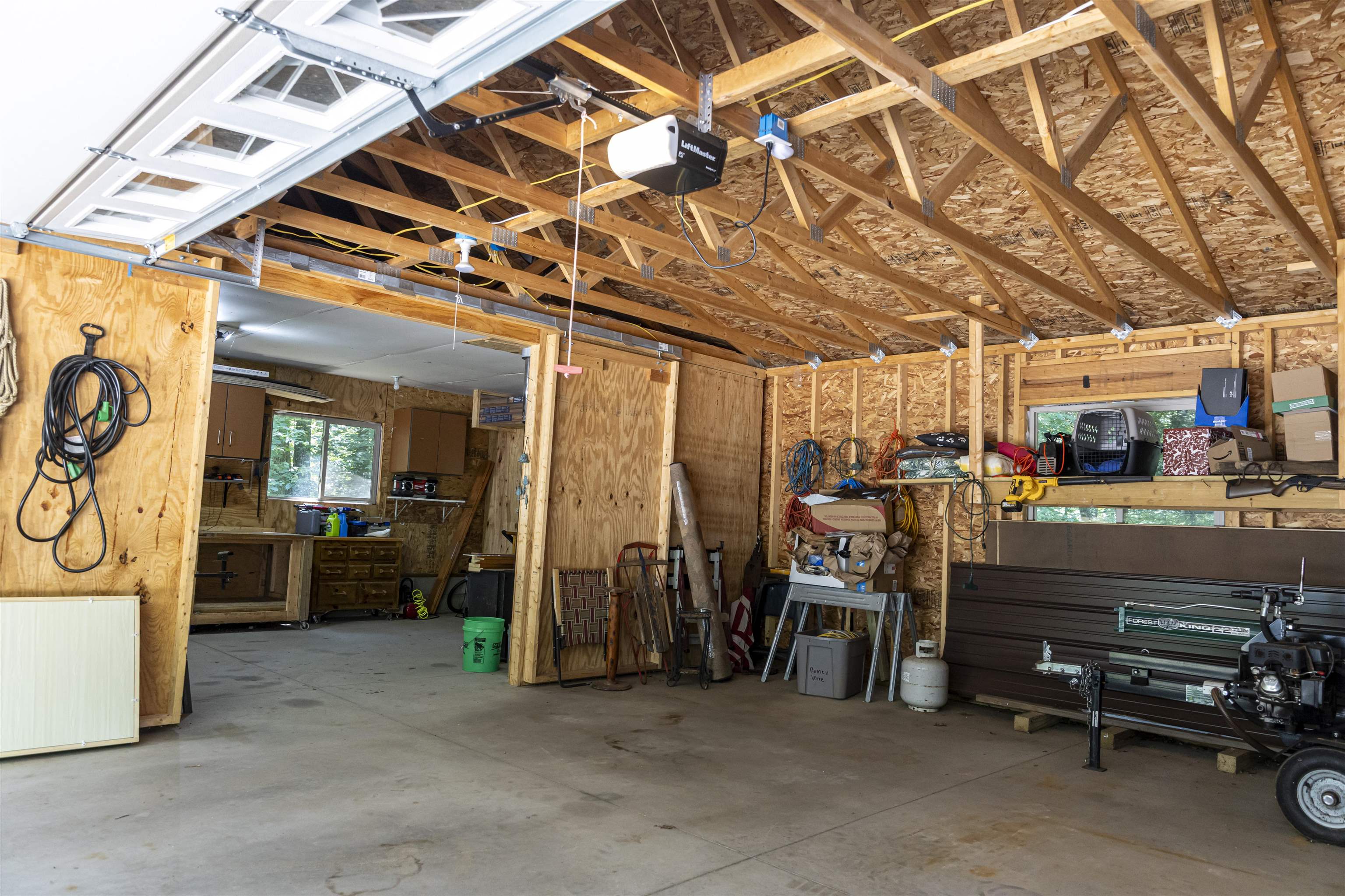 Property photo 38