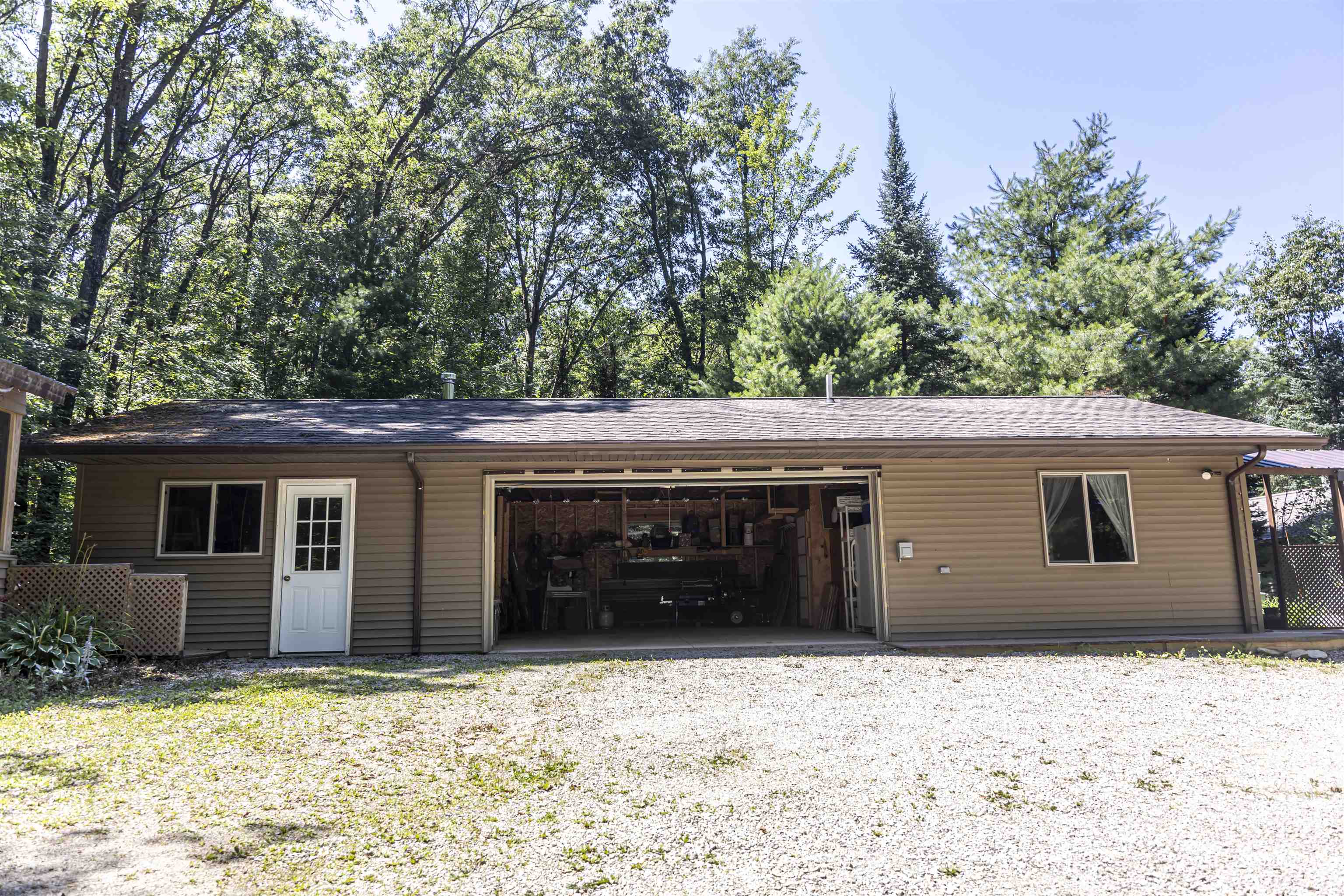 Property photo 46