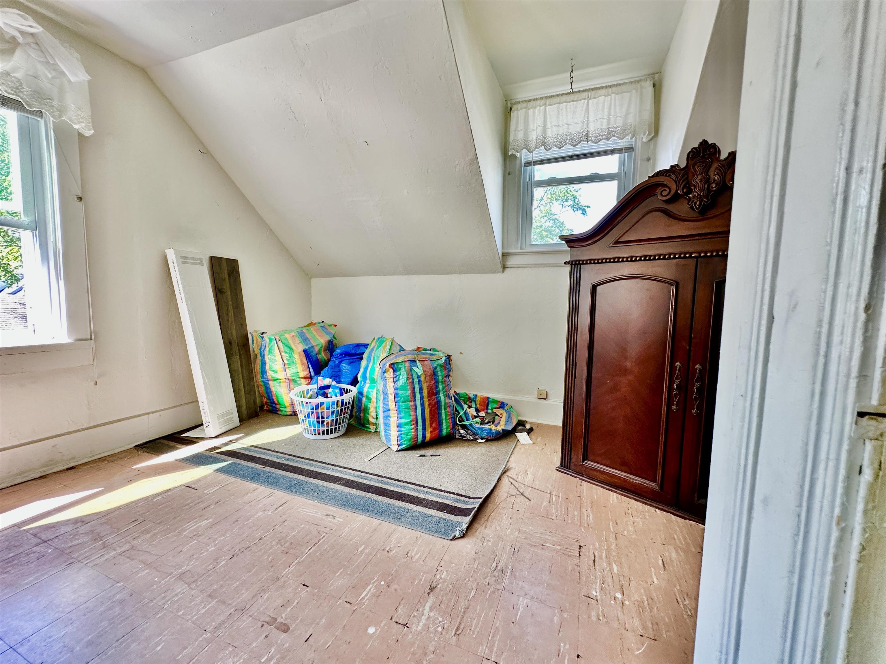 Property photo 37