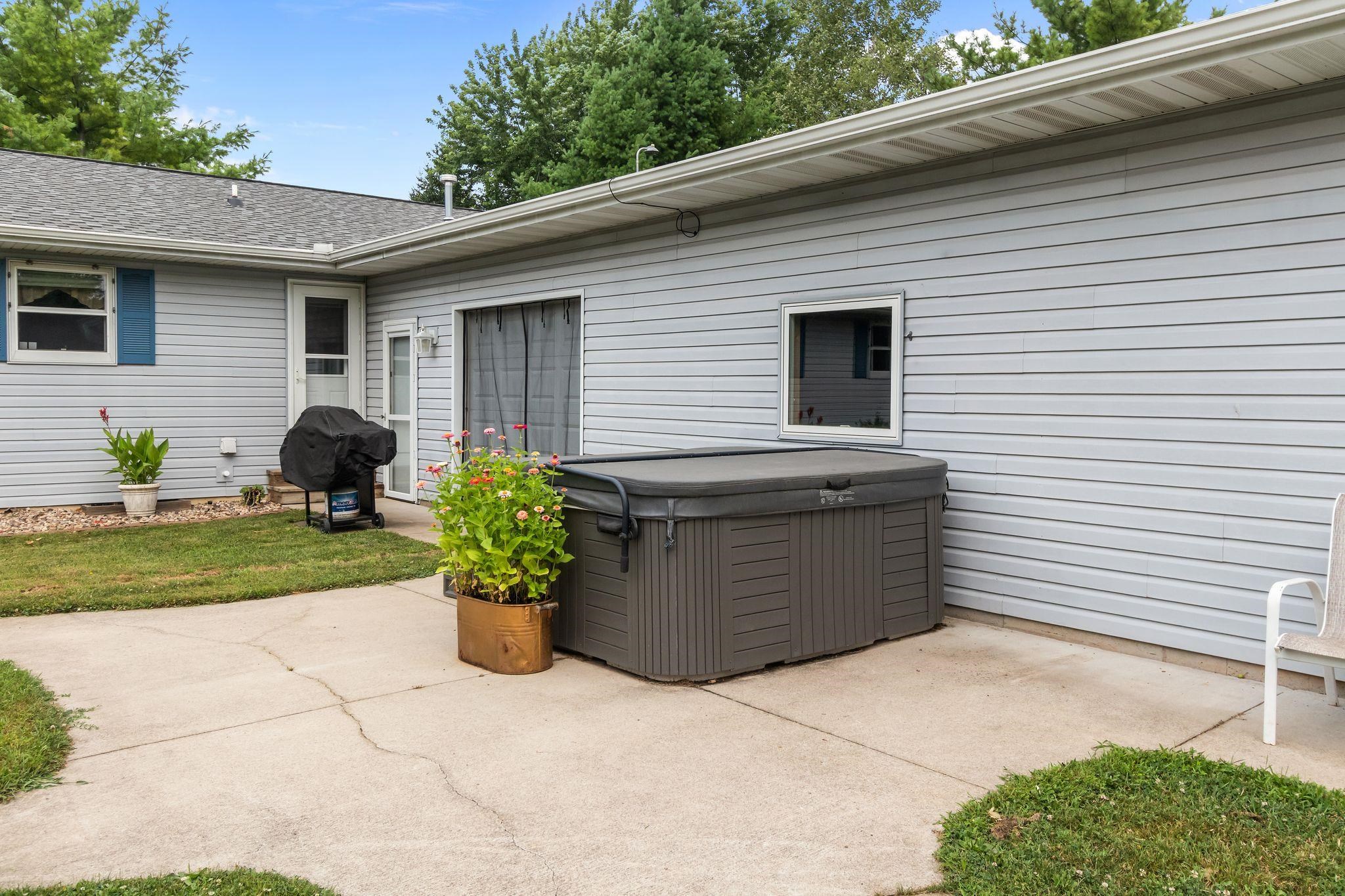 Property photo 8