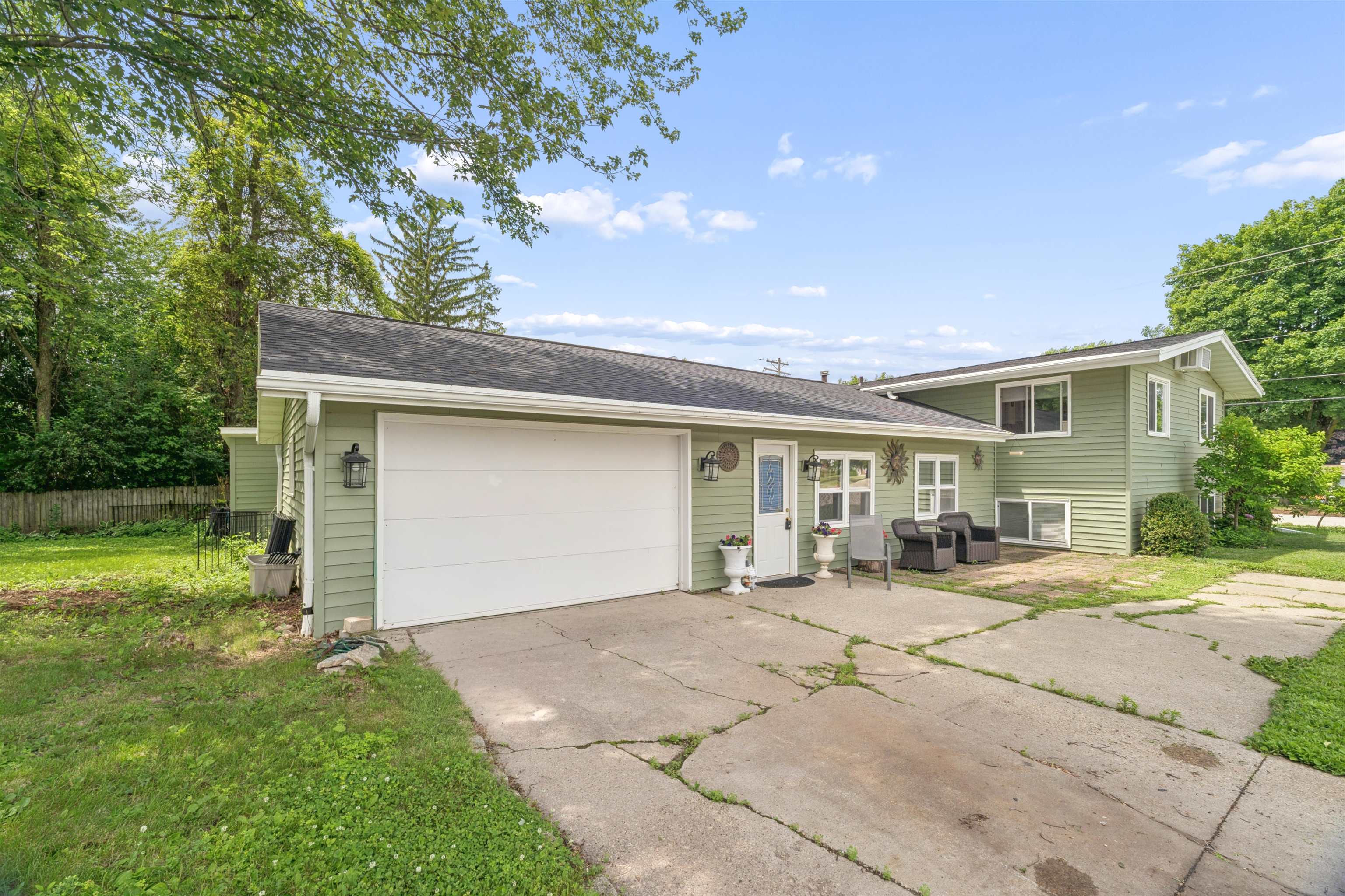 Property photo 34