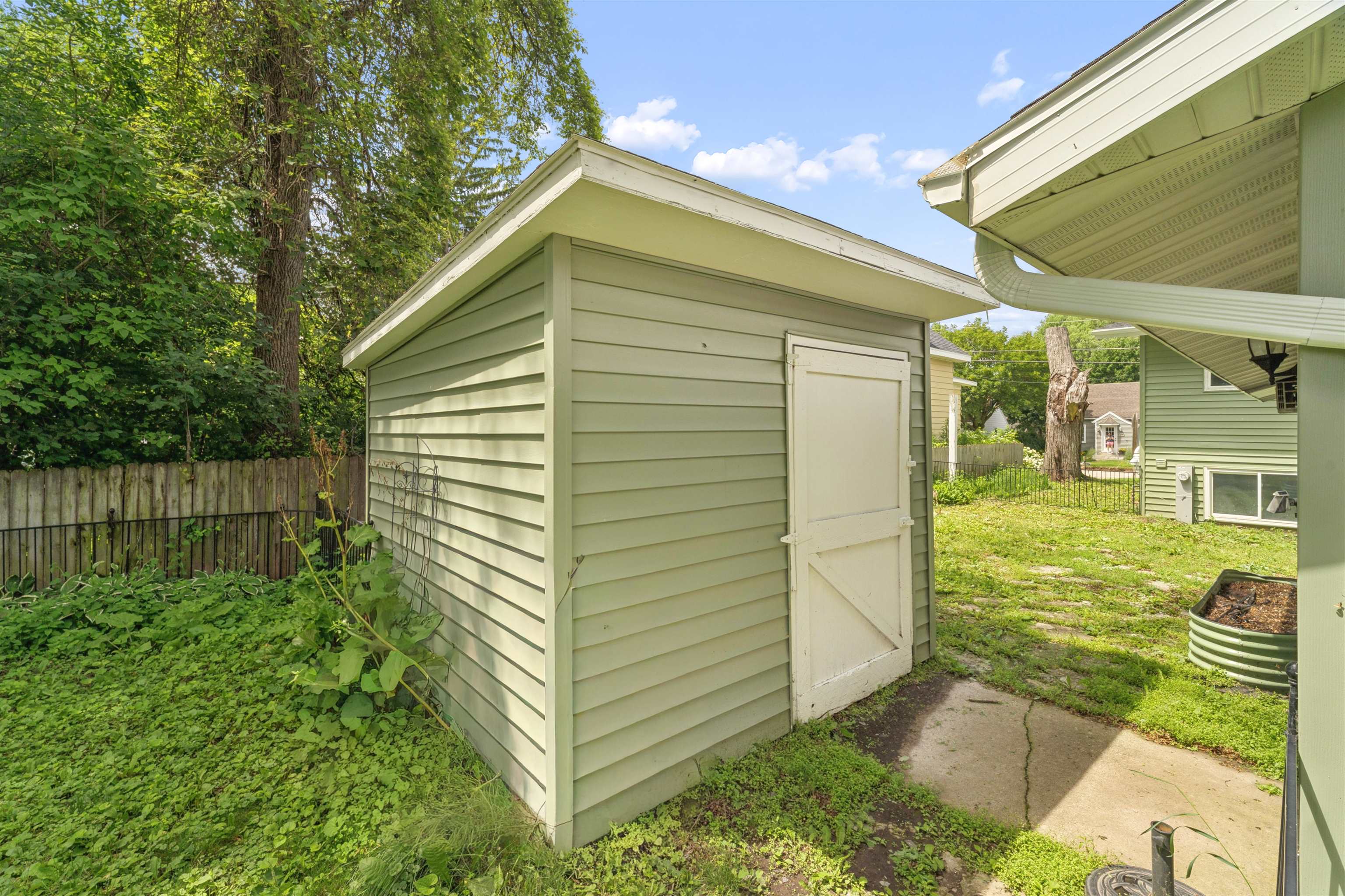 Property photo 37