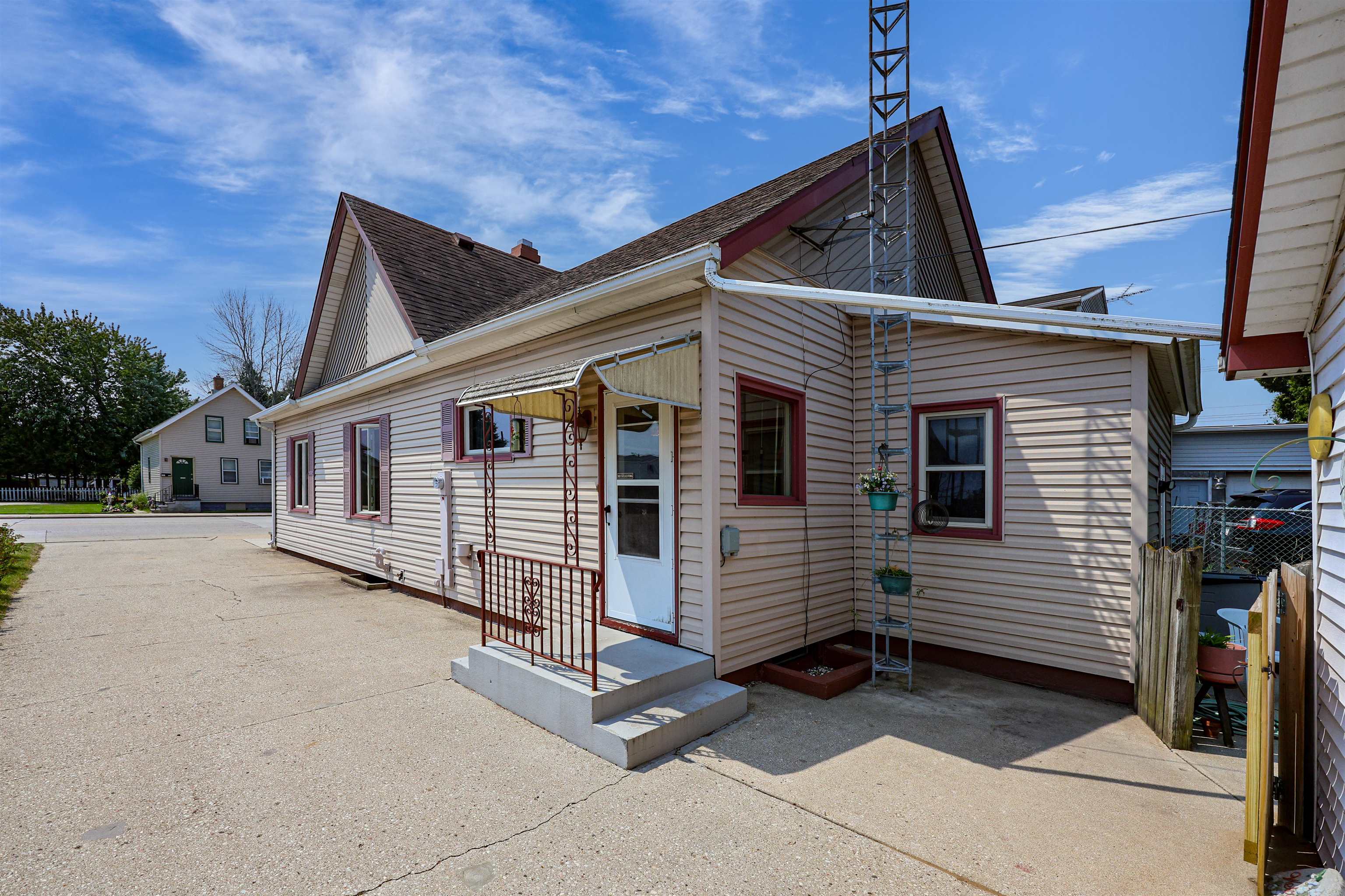 Property photo 4