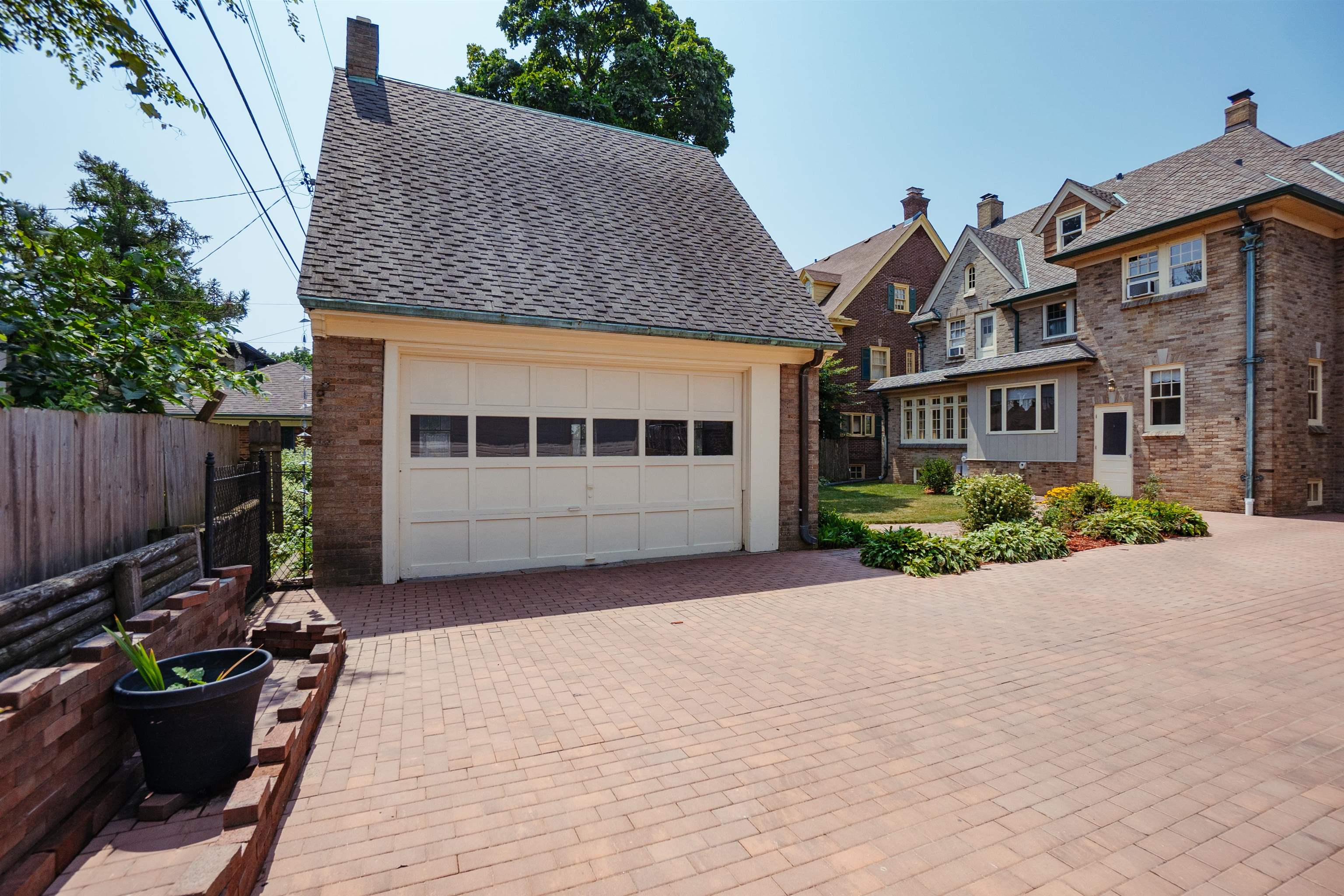 Property photo 52