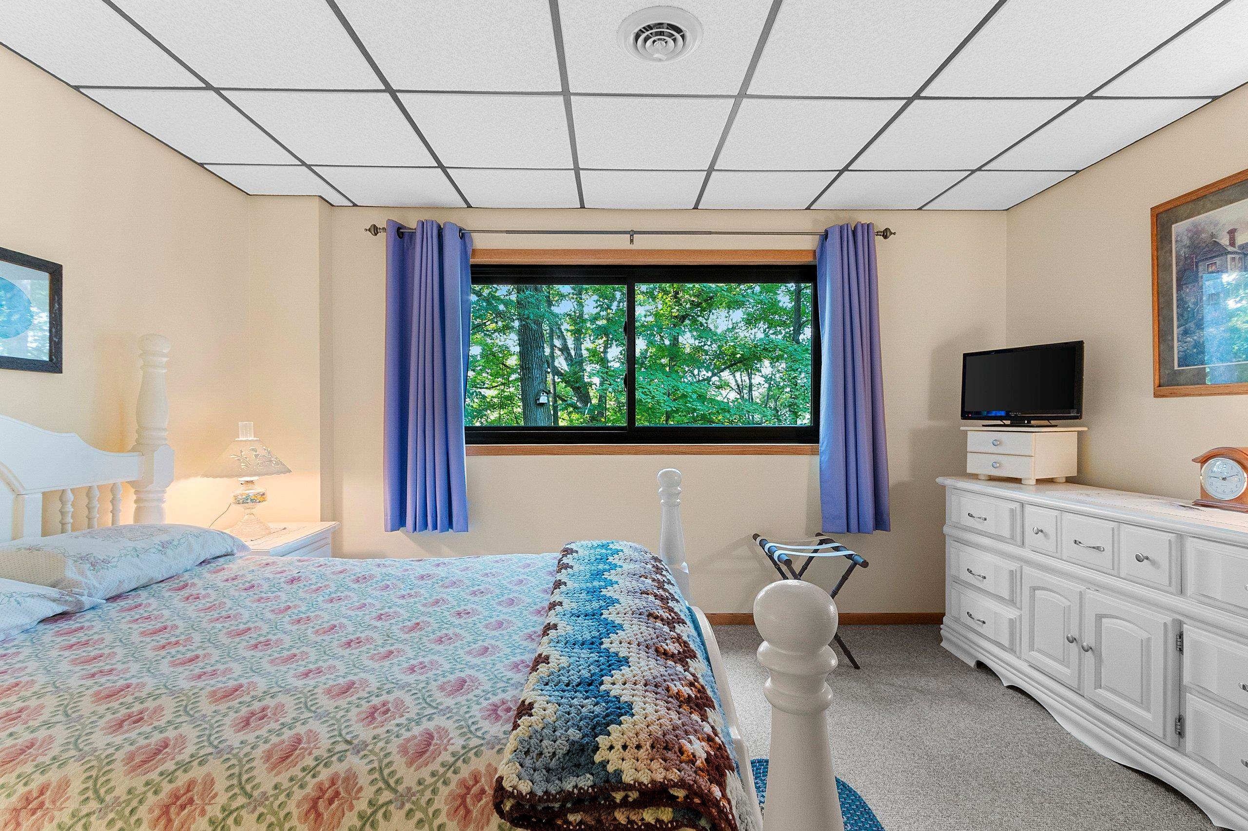 Property photo 35