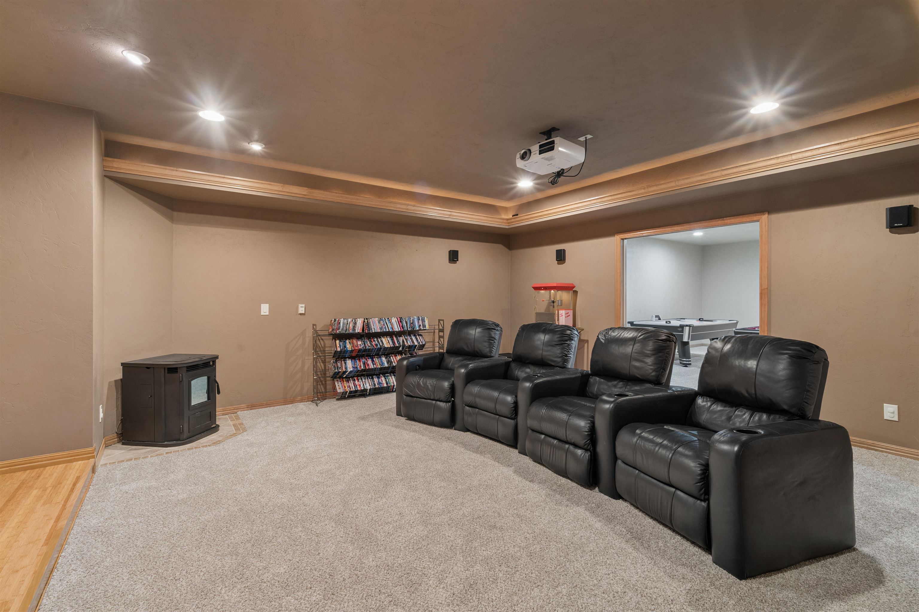 Property photo 35