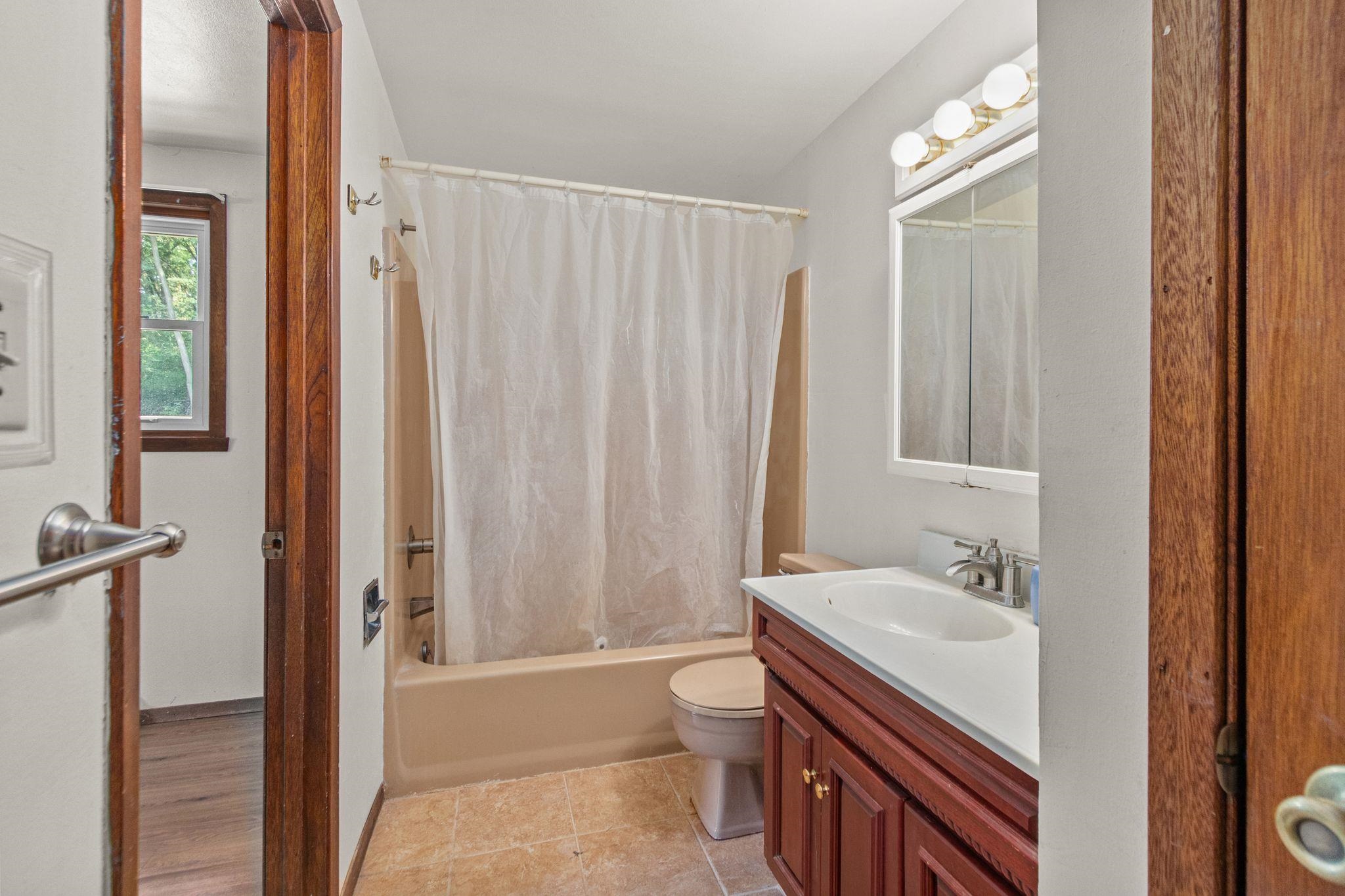 Property photo 28