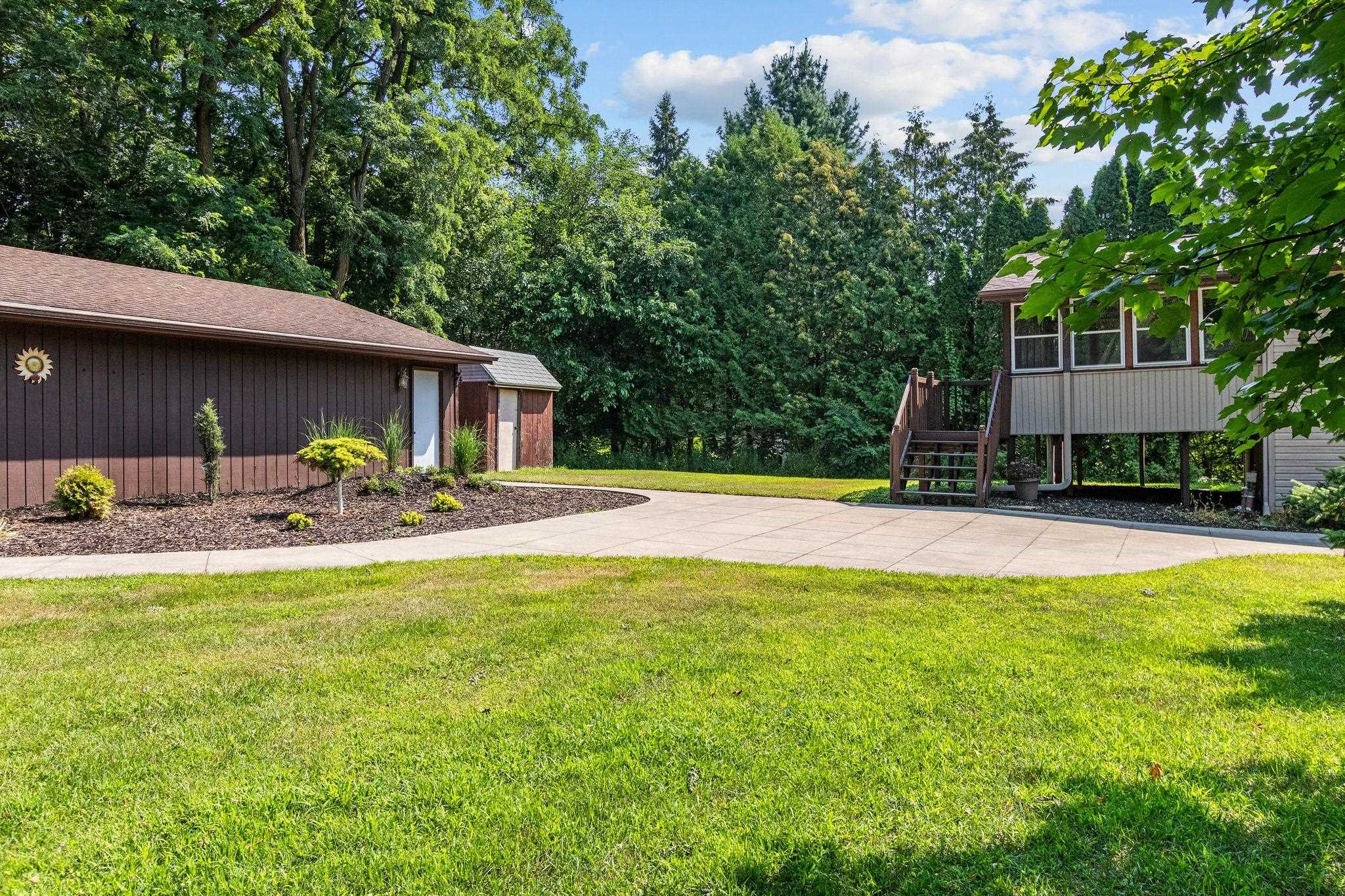 Property photo 43
