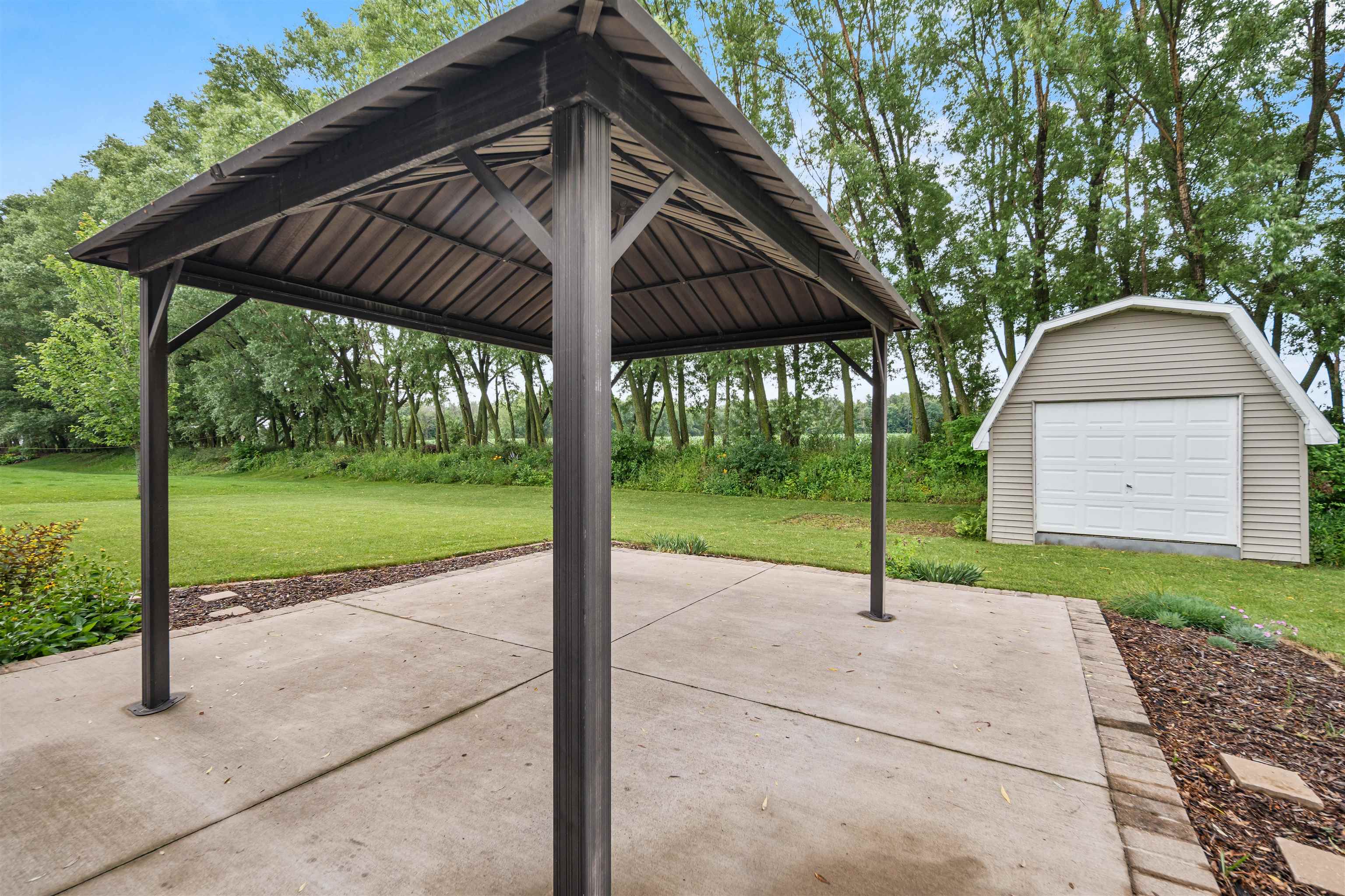 Property photo 24