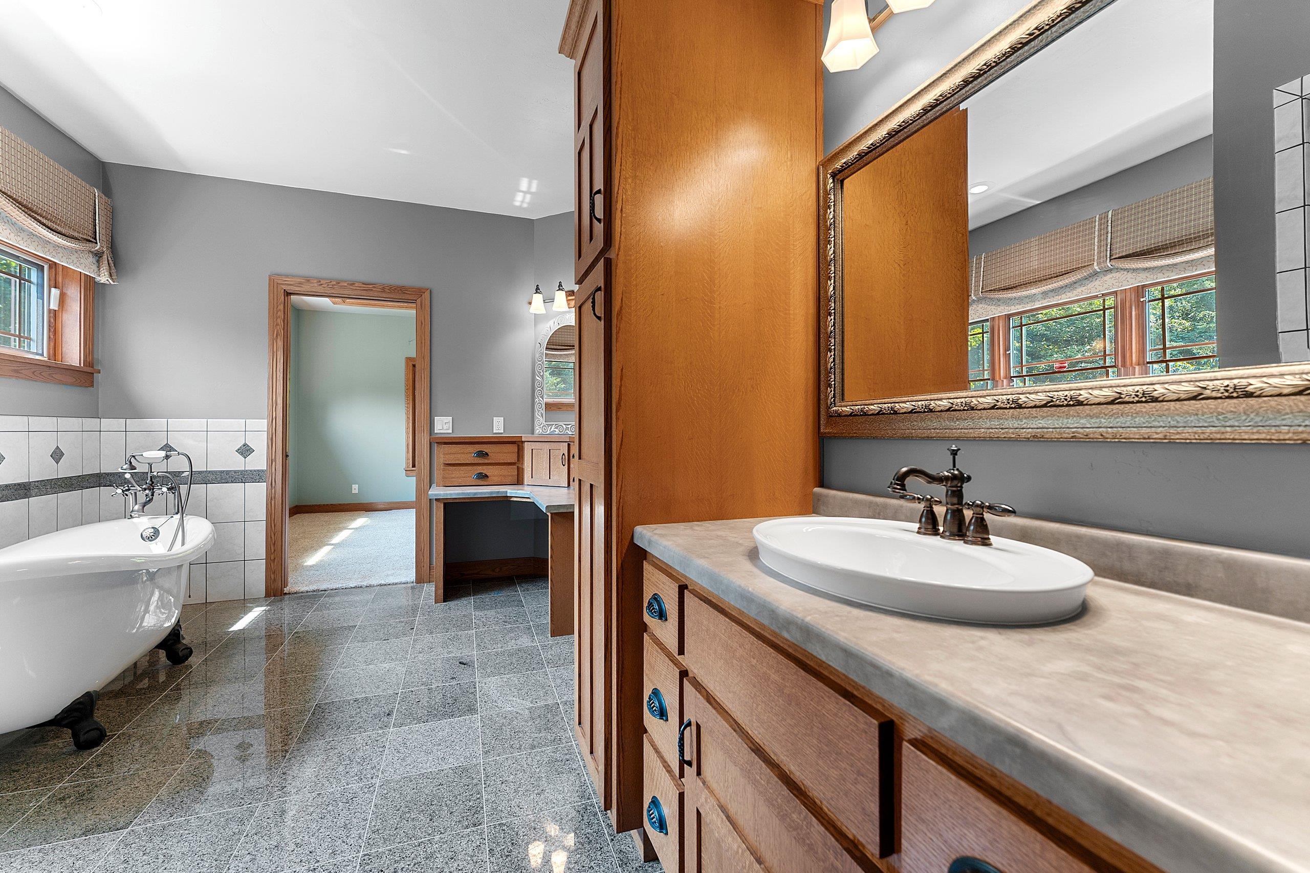 Property photo 28