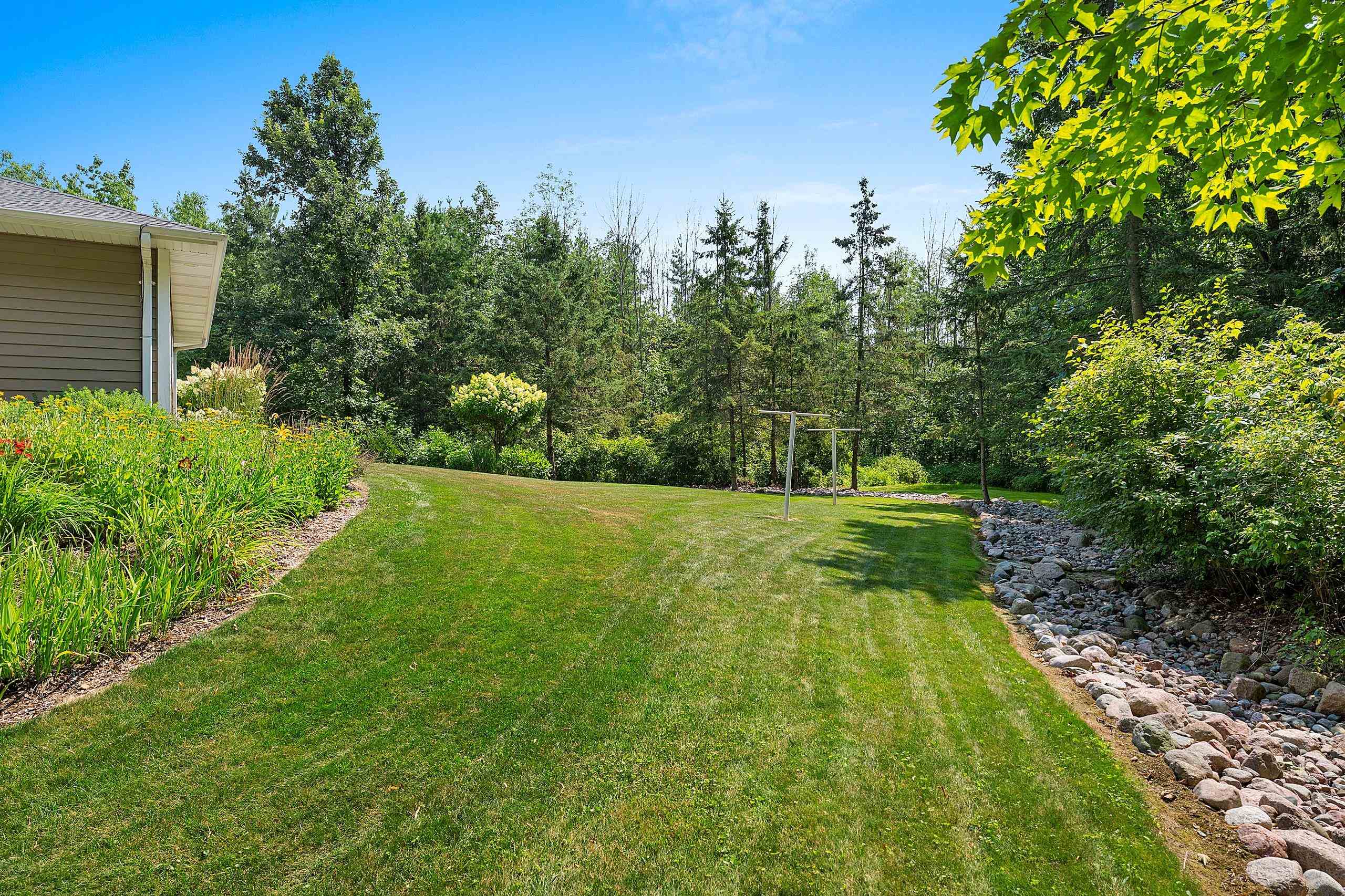 Property photo 84