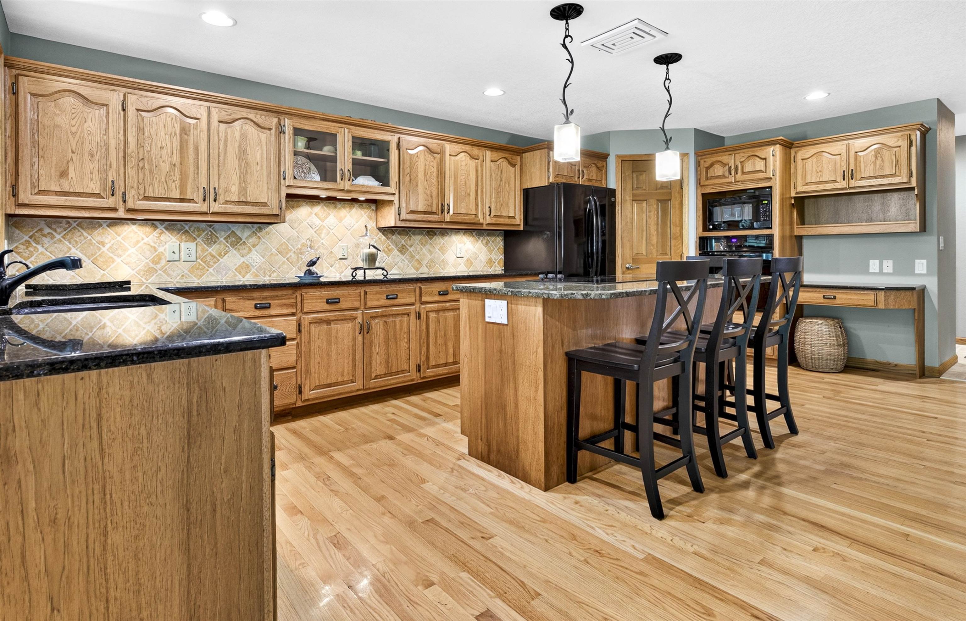 Property photo 25