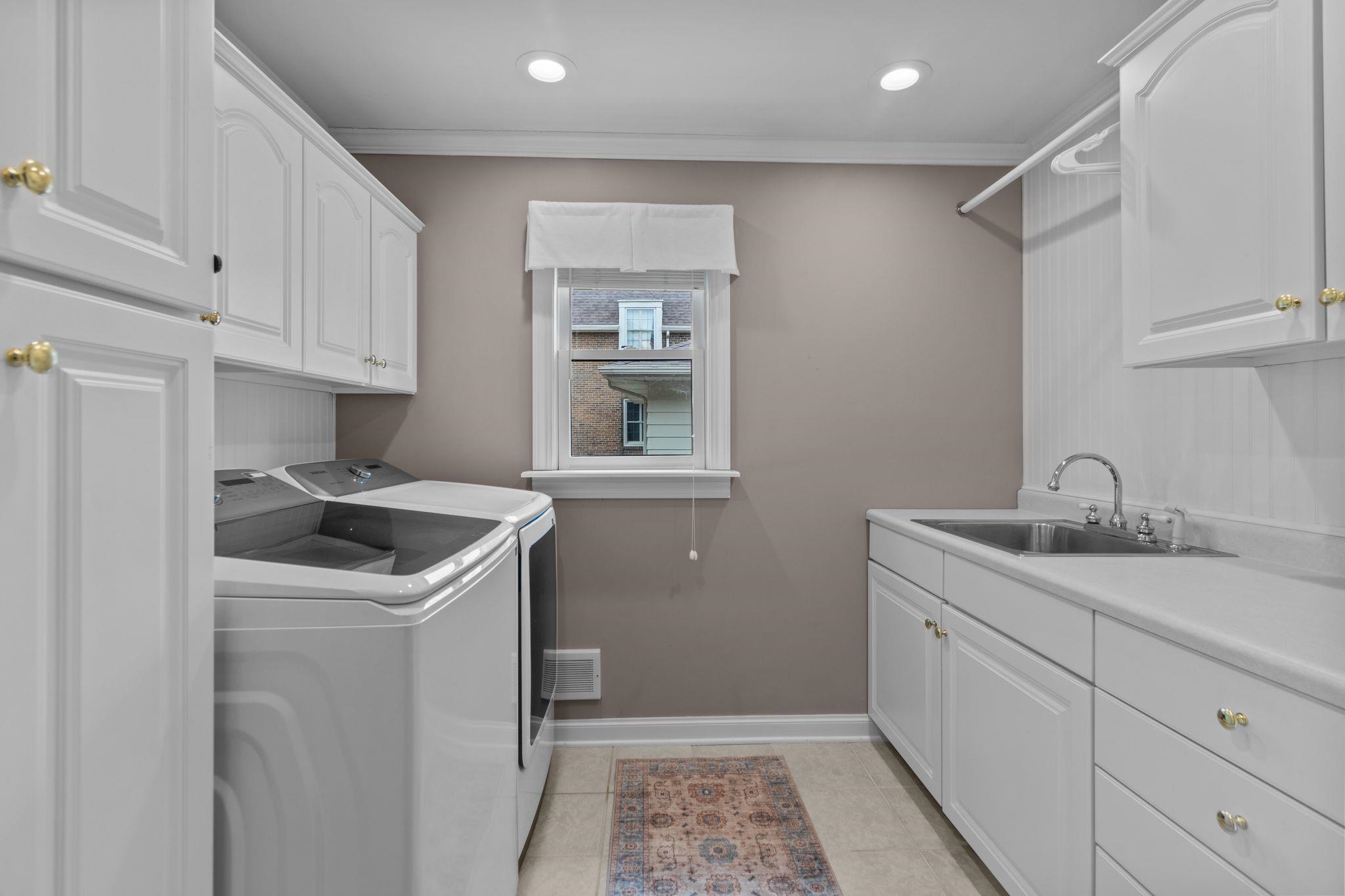 Property photo 50
