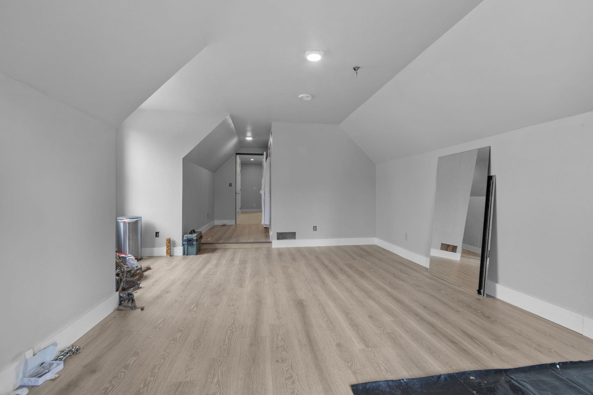 Property photo 64