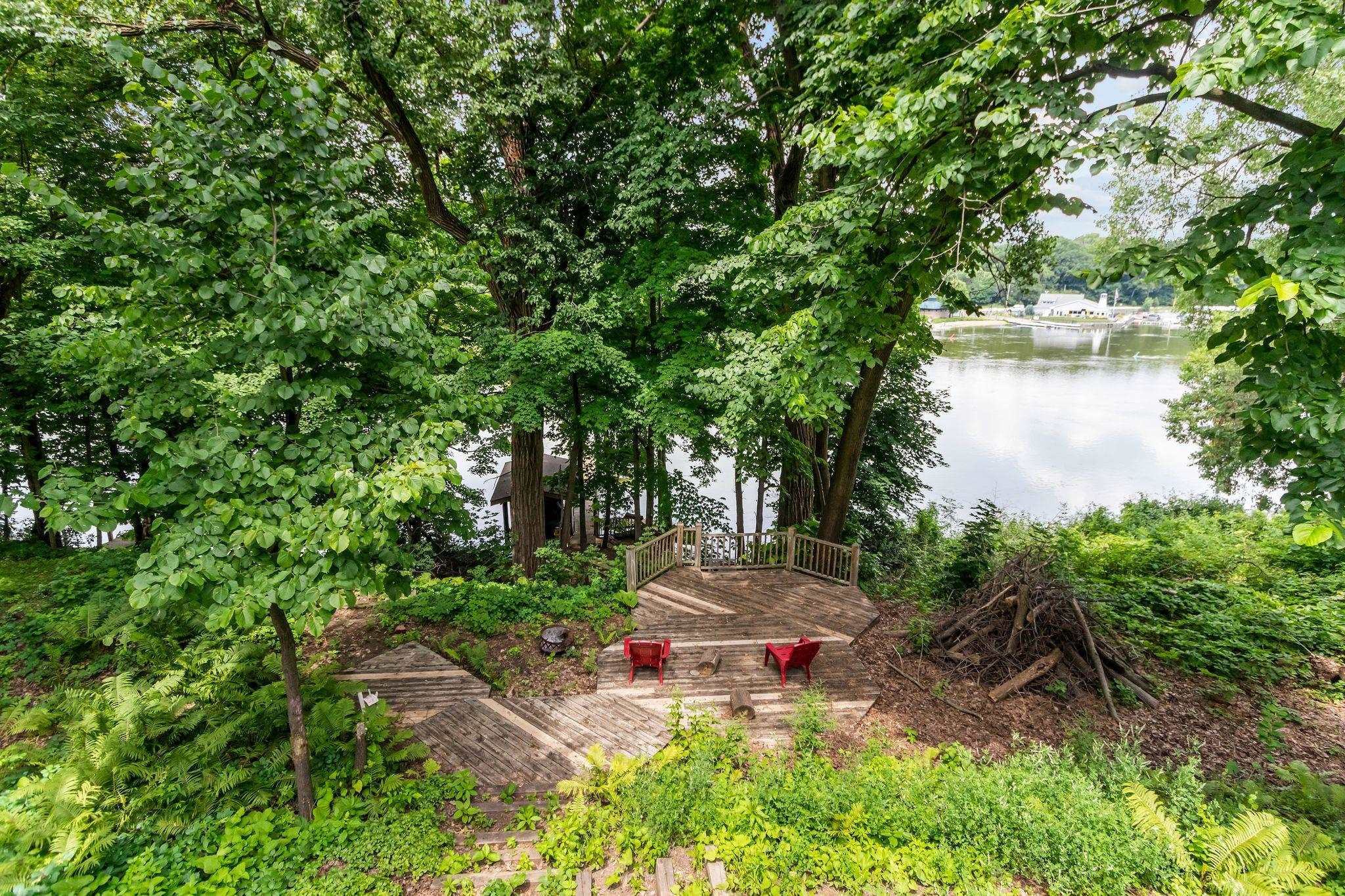 Property photo 84