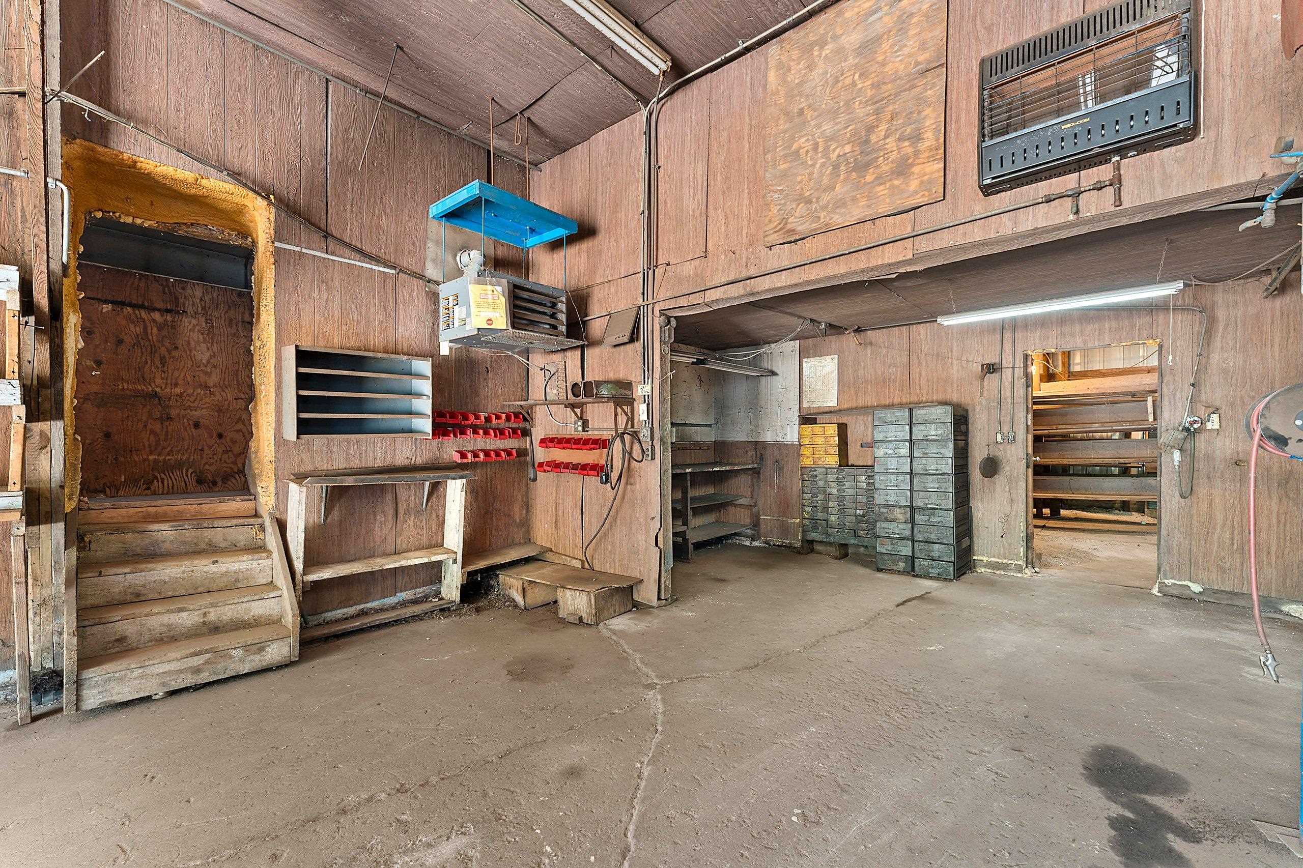 Property photo 44