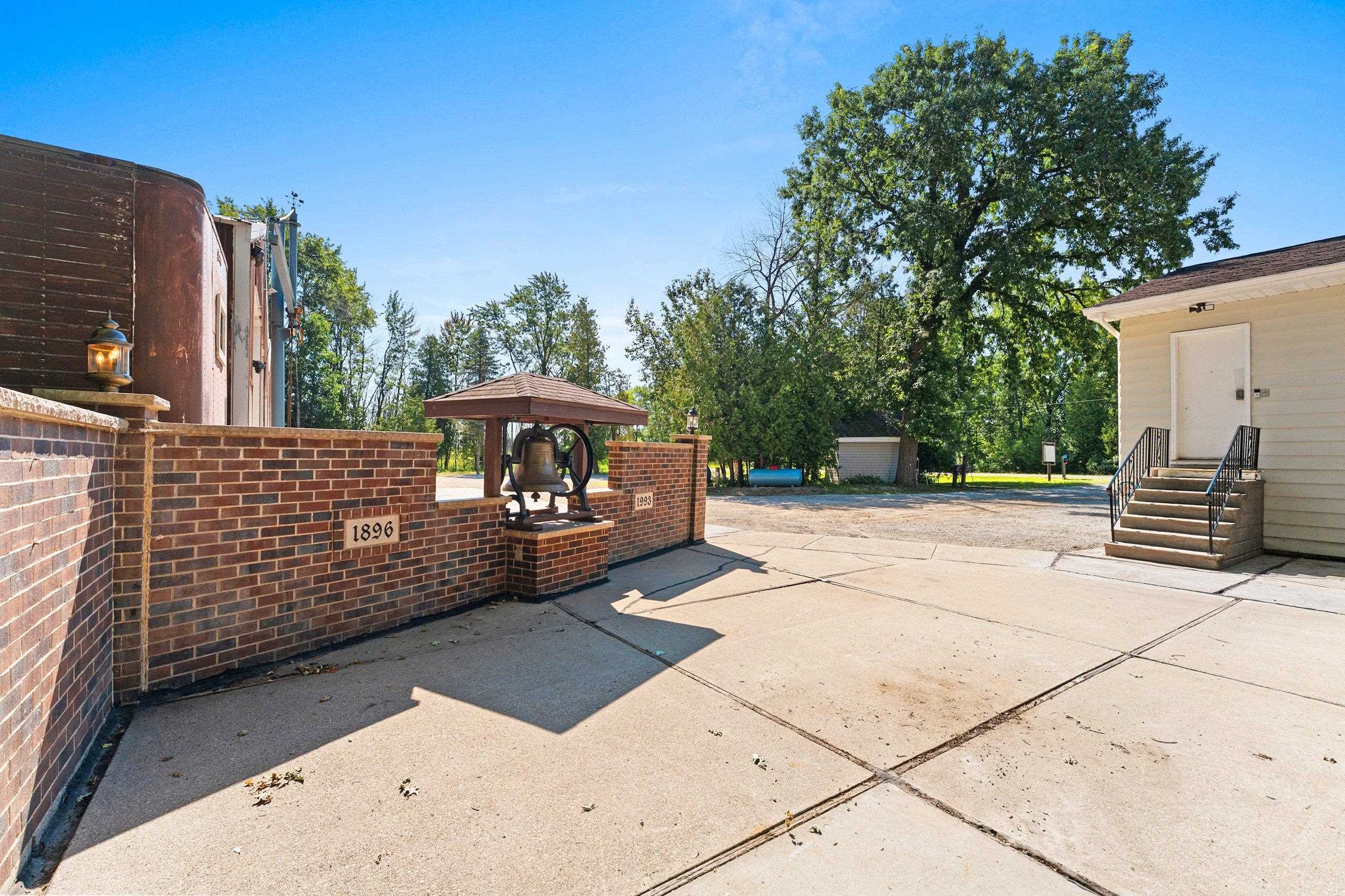 Property photo 65
