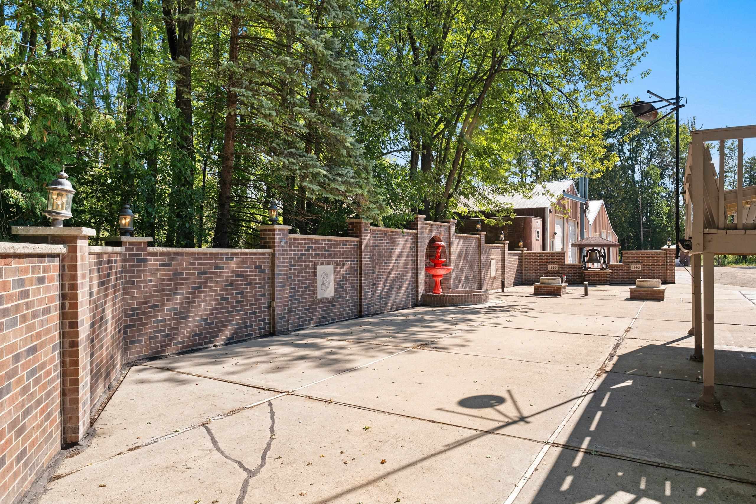 Property photo 69