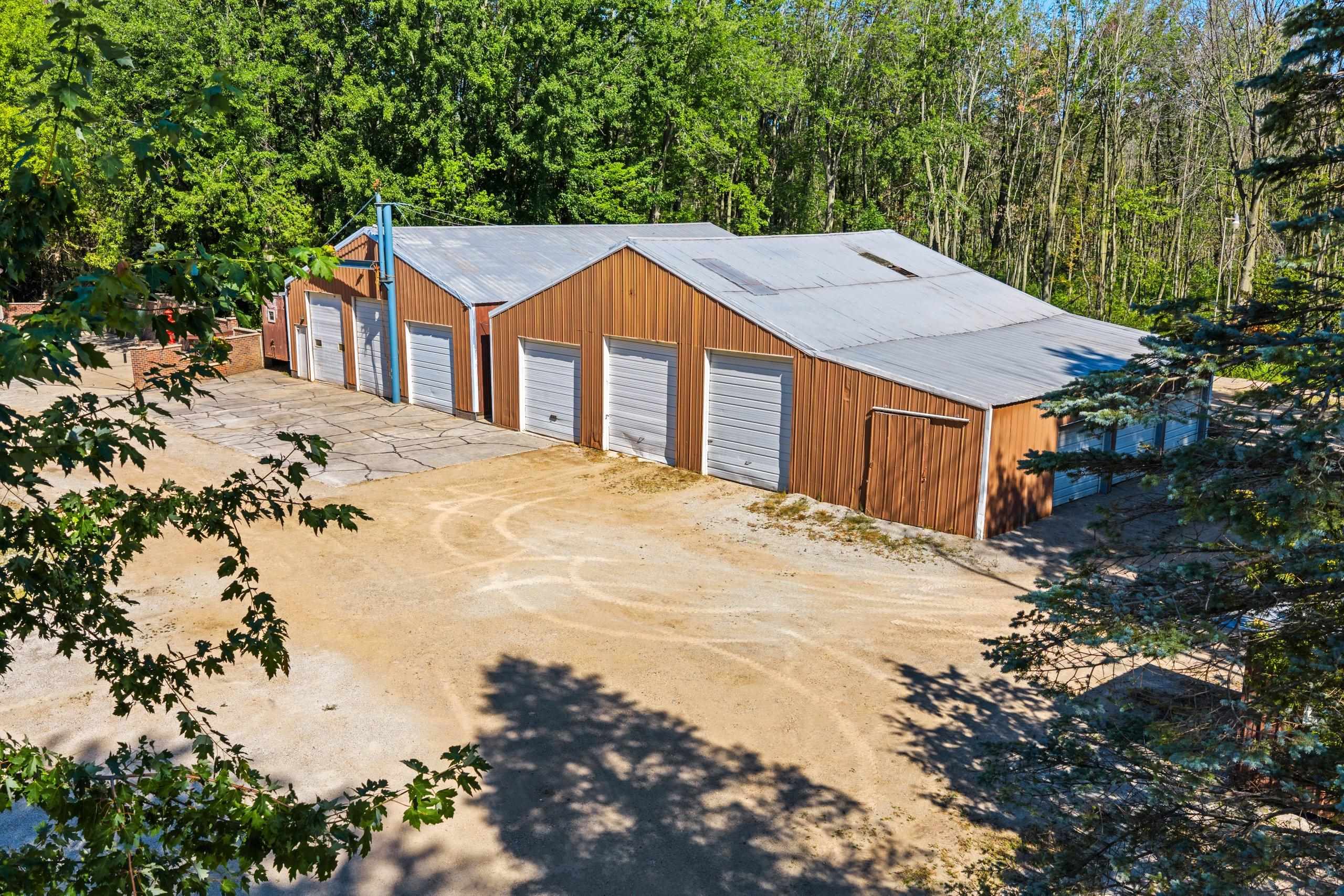 Property photo 86