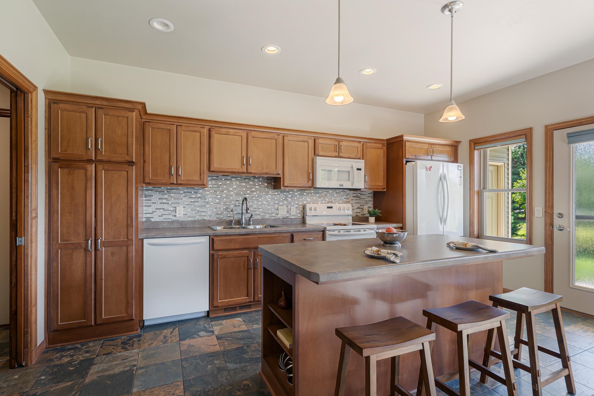 Property photo 24