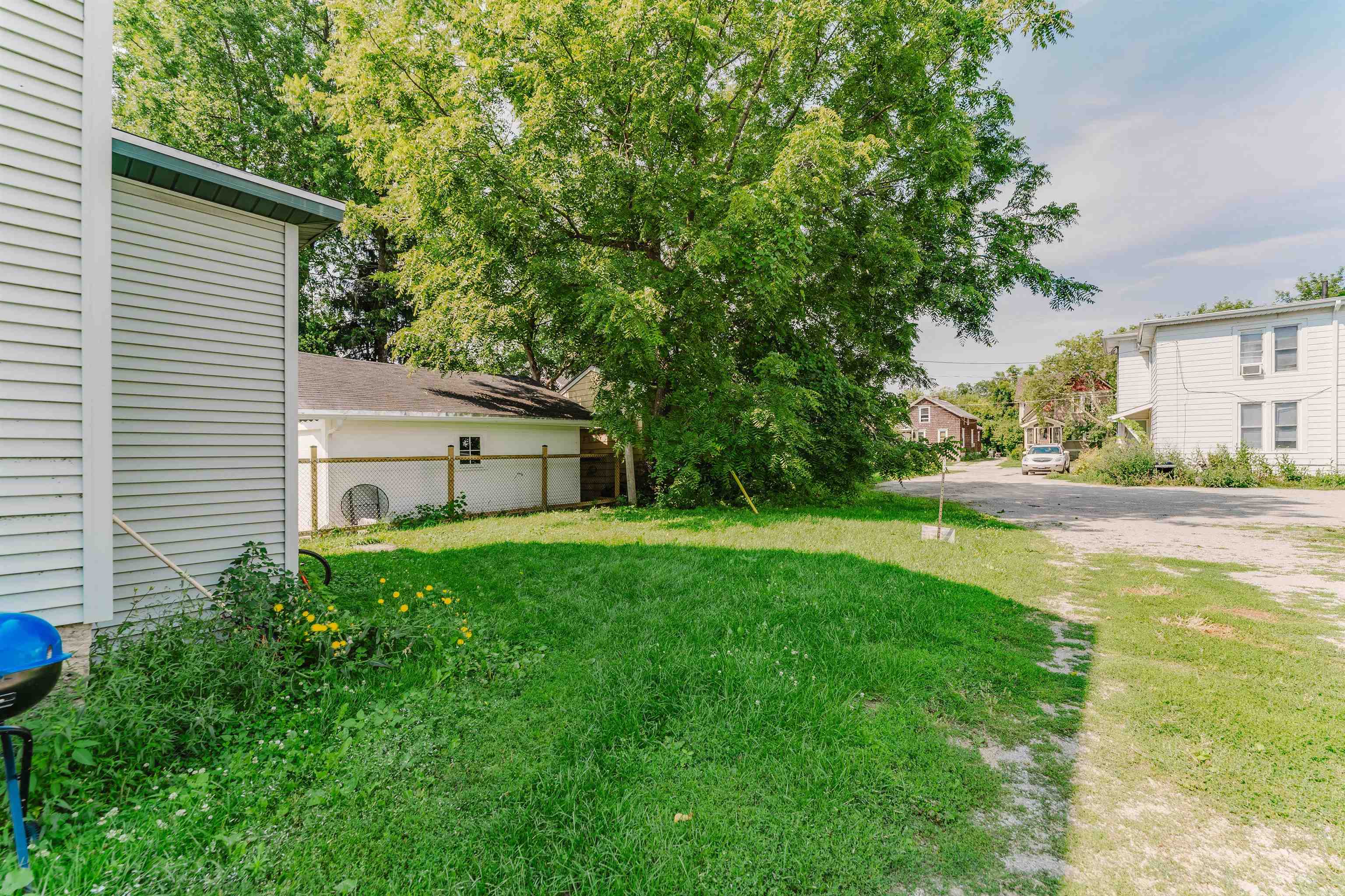 Property photo 32
