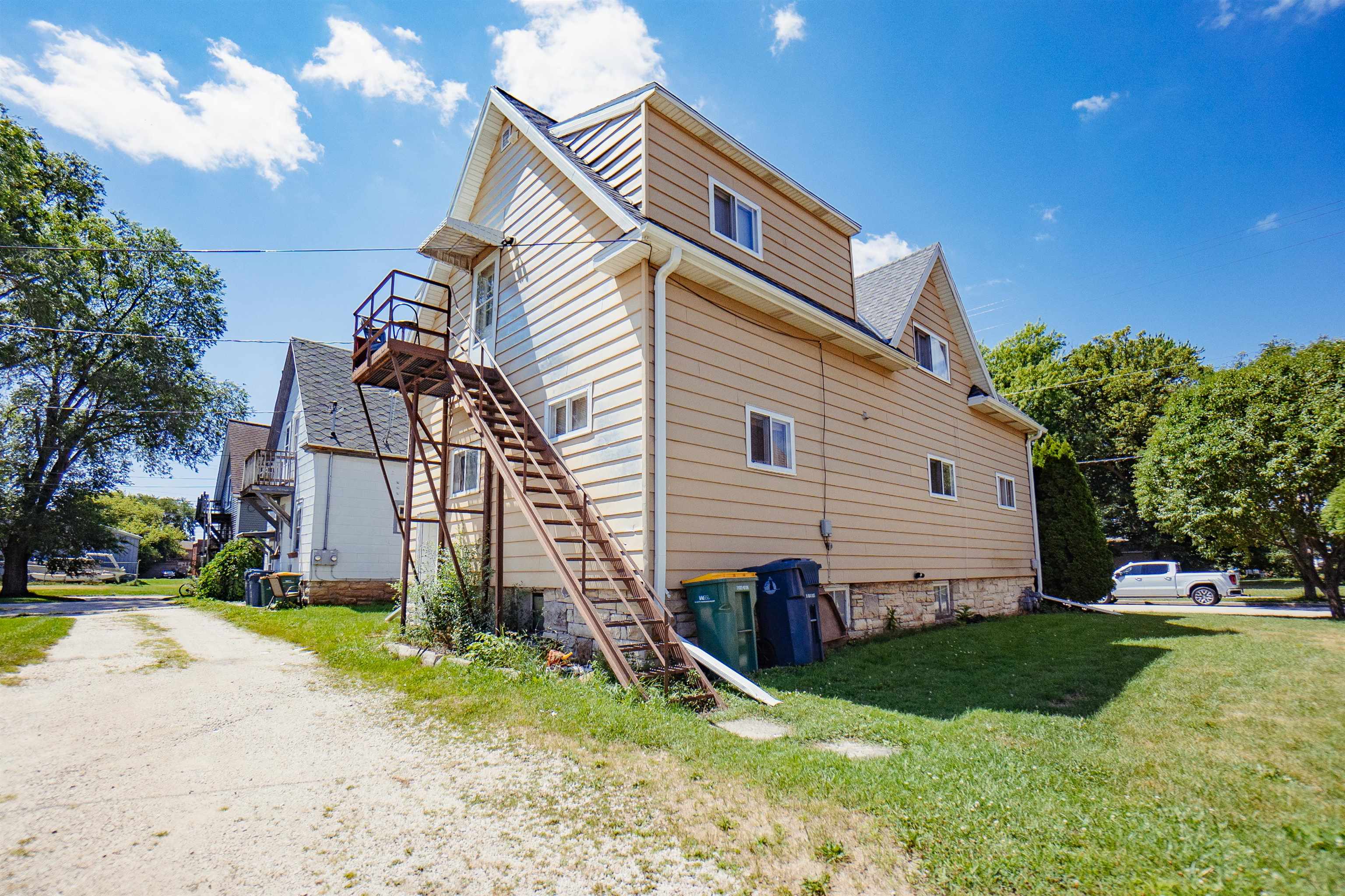 Property photo 4
