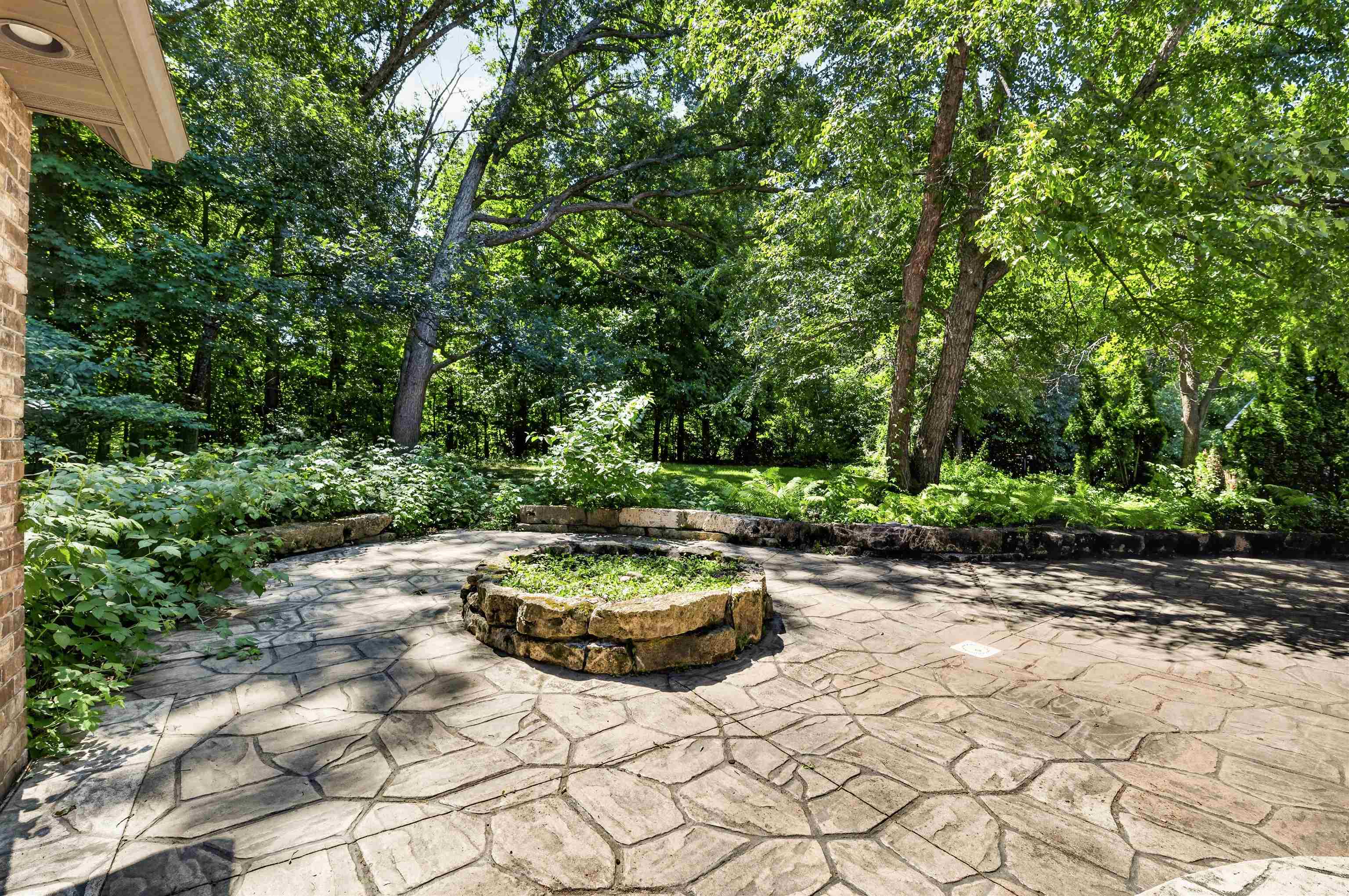 Property photo 34