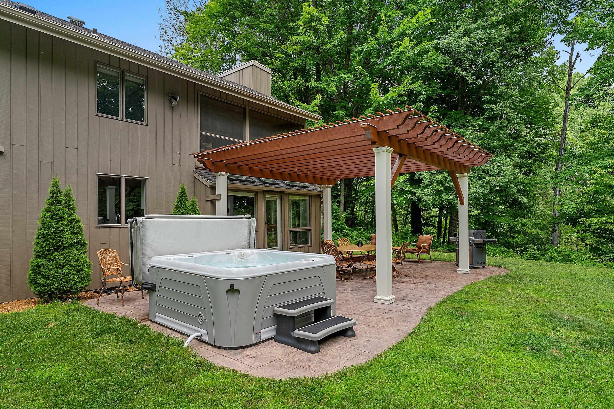 Property photo 28