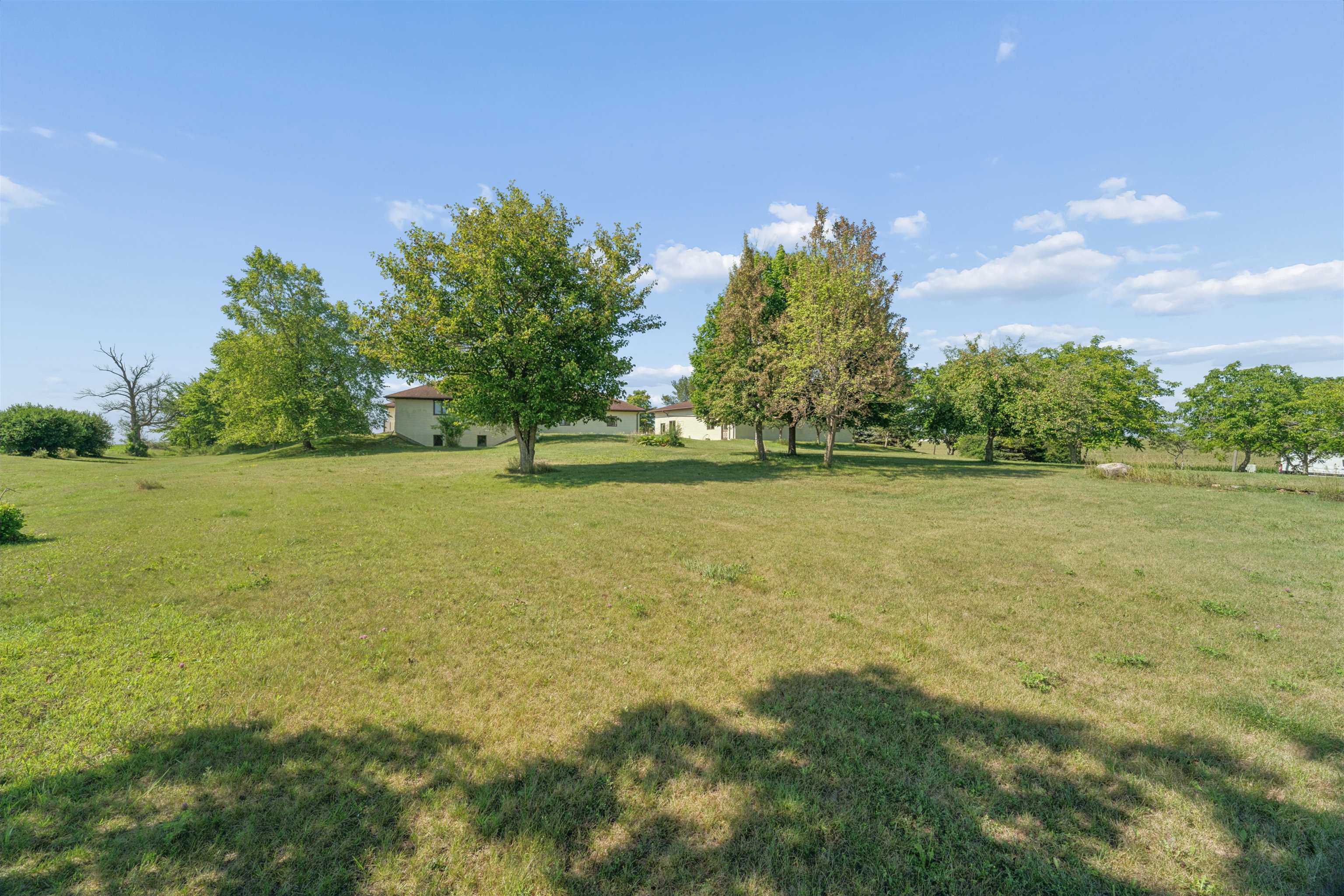 Property photo 40