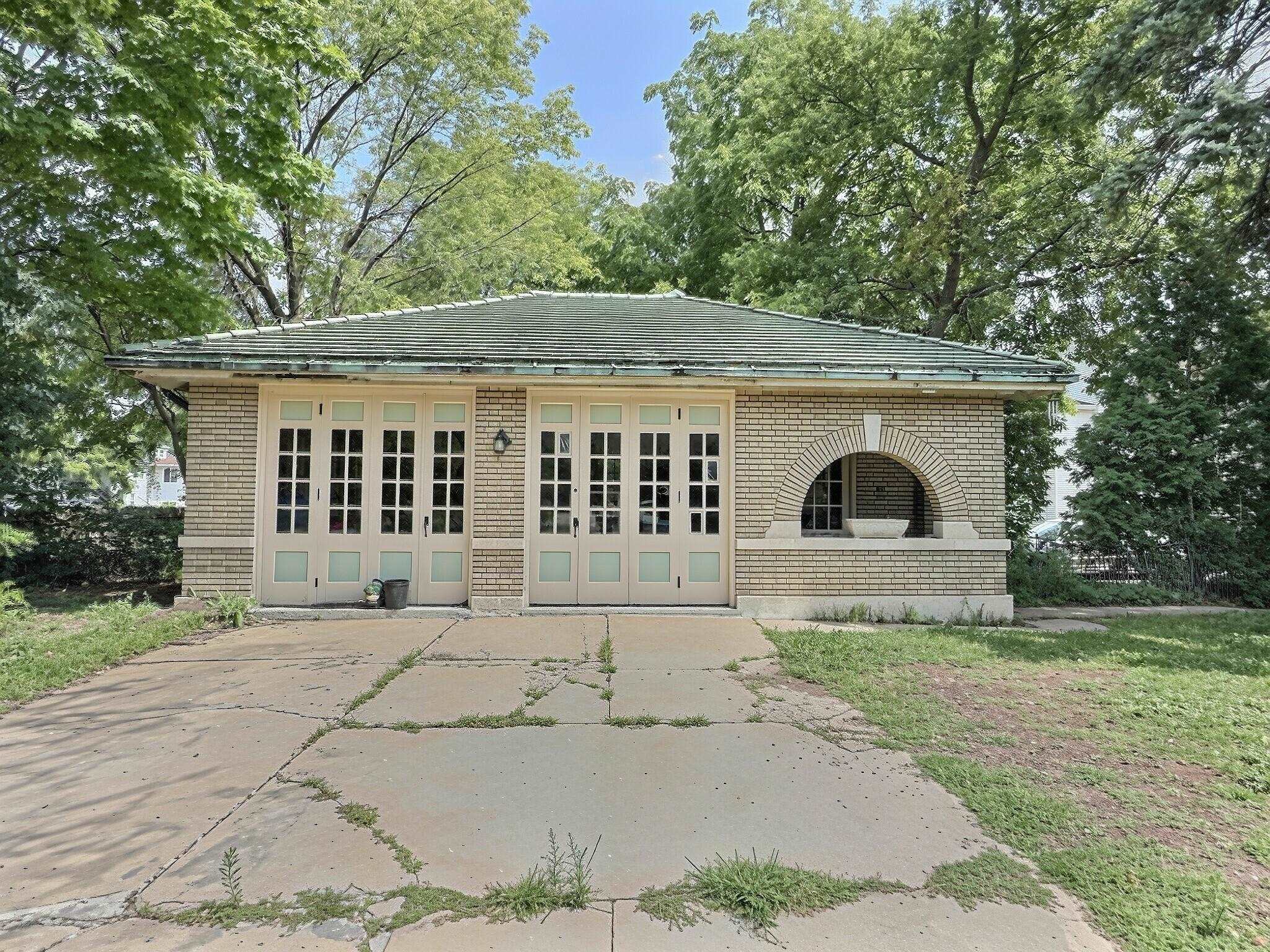 Property photo 31