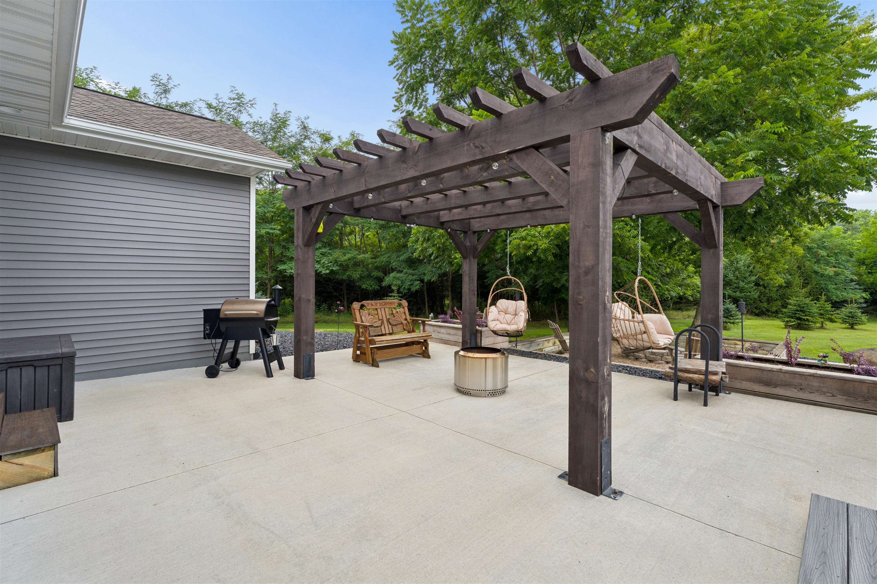 Property photo 38