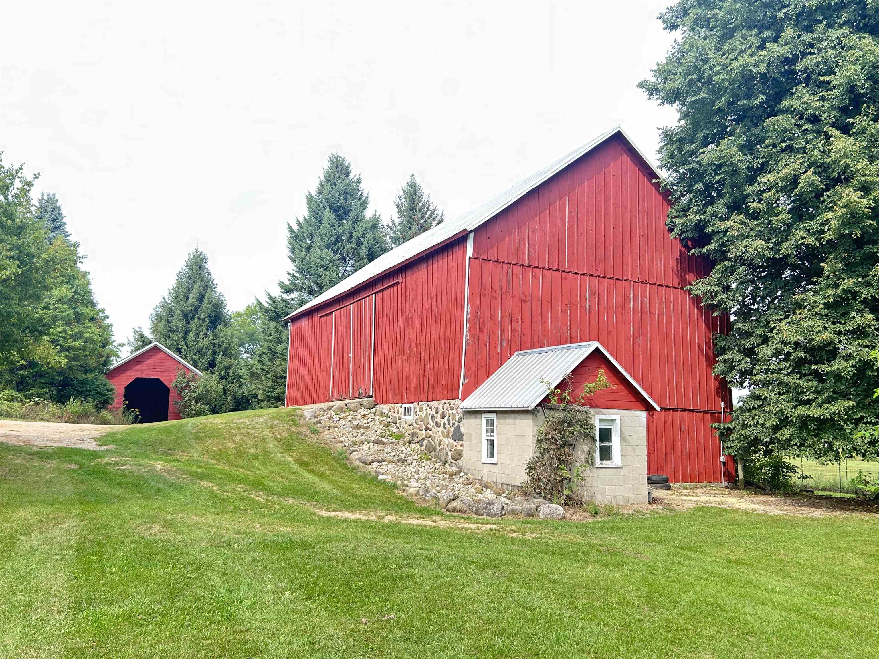 Property photo 31