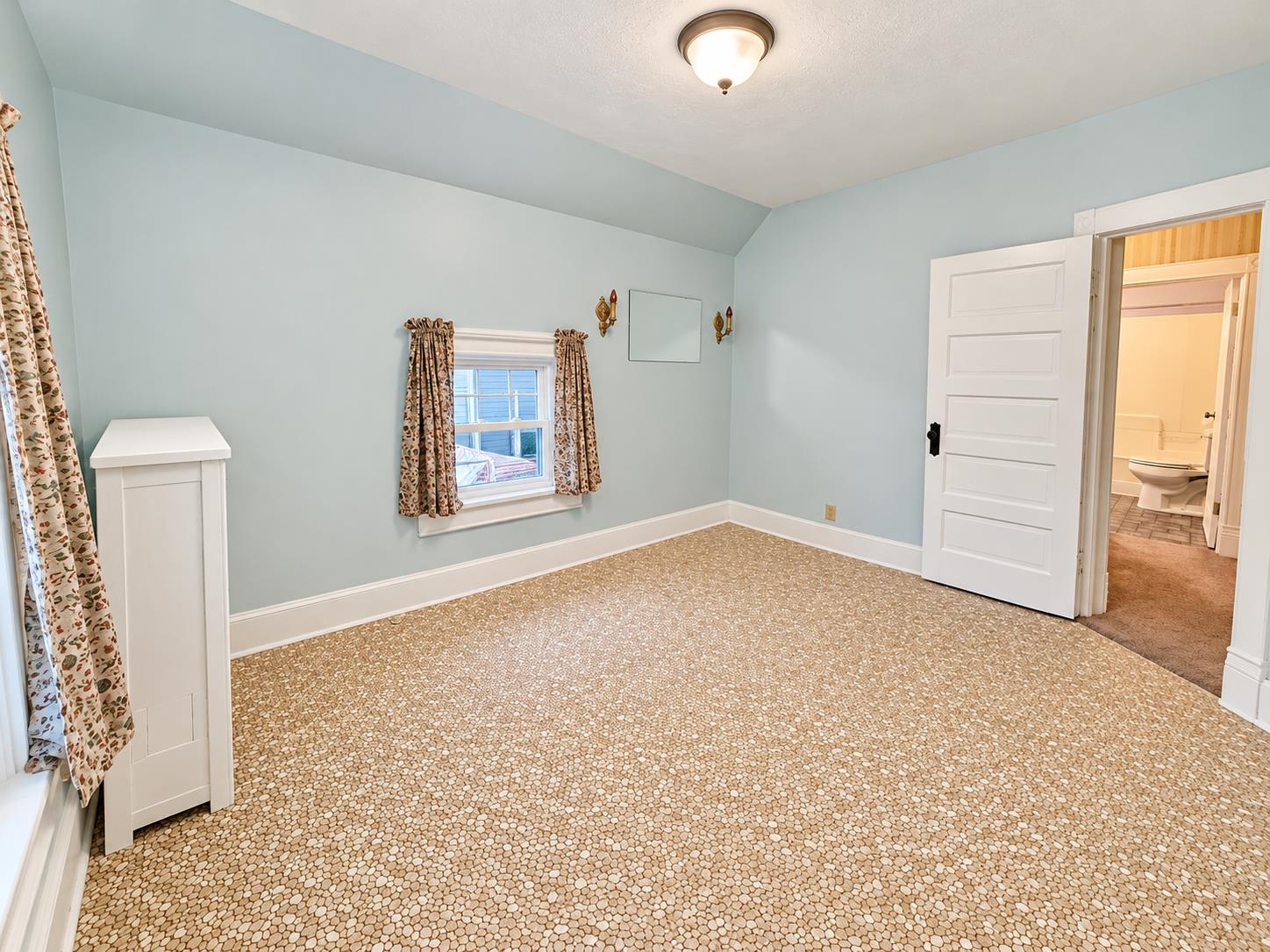 Property photo 38