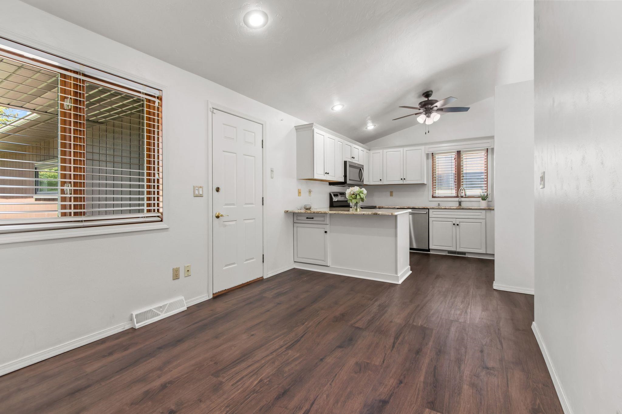 Property photo 24