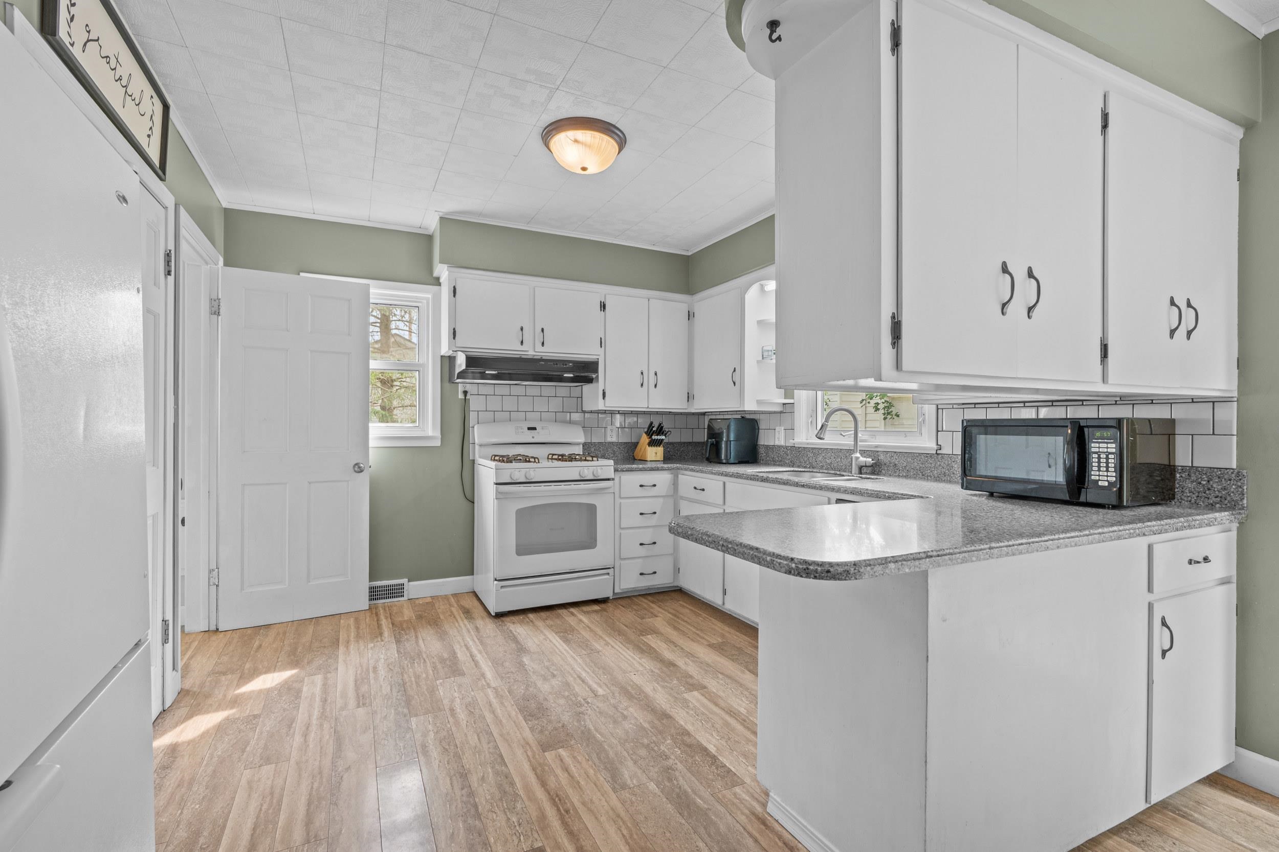 Property photo 12