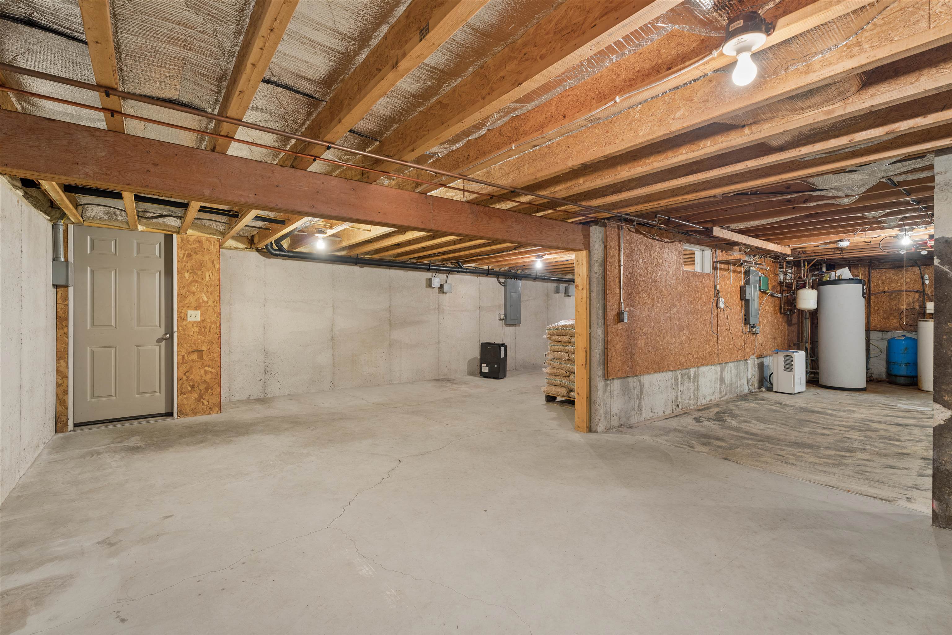 Property photo 33