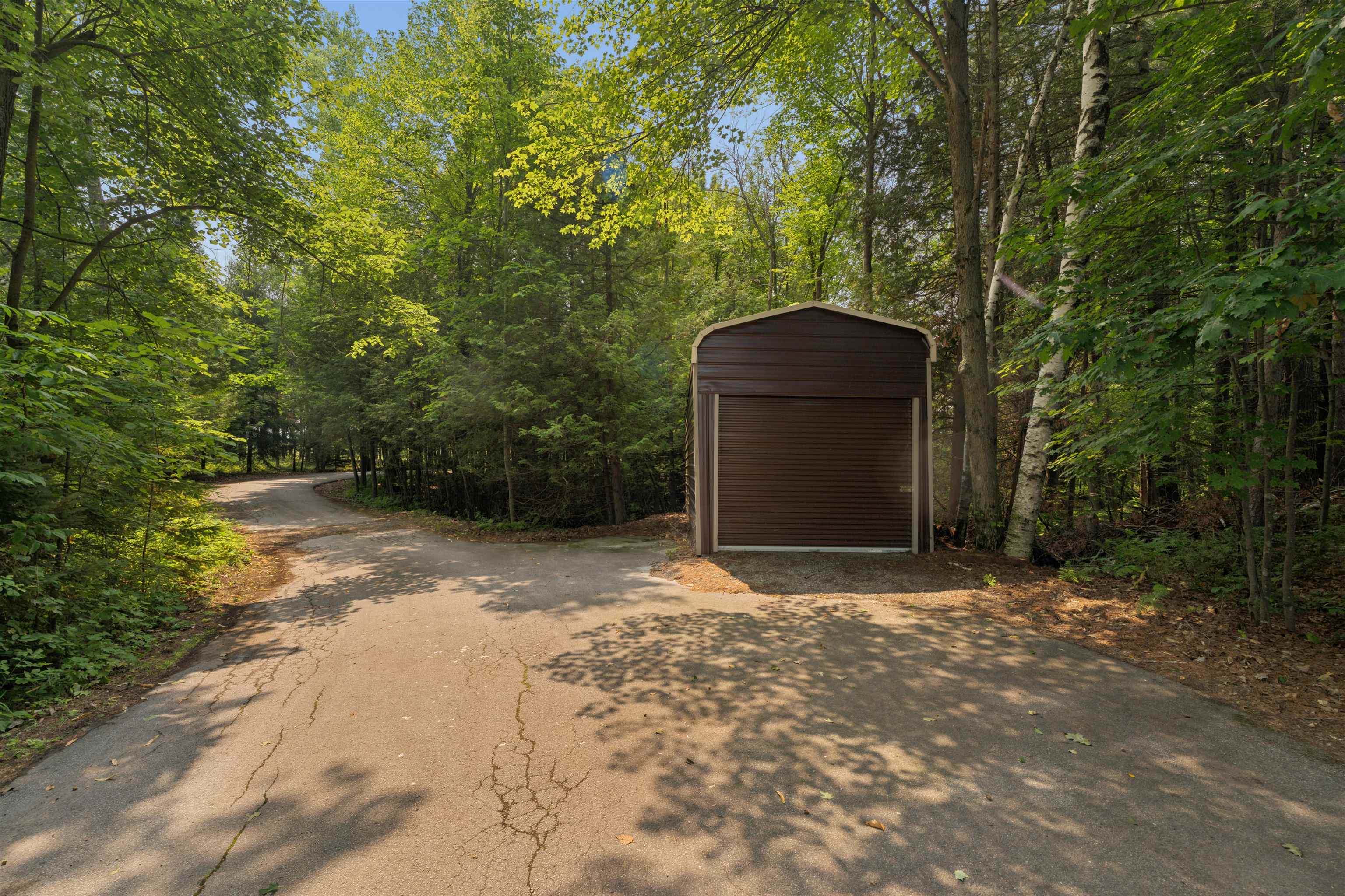 Property photo 46