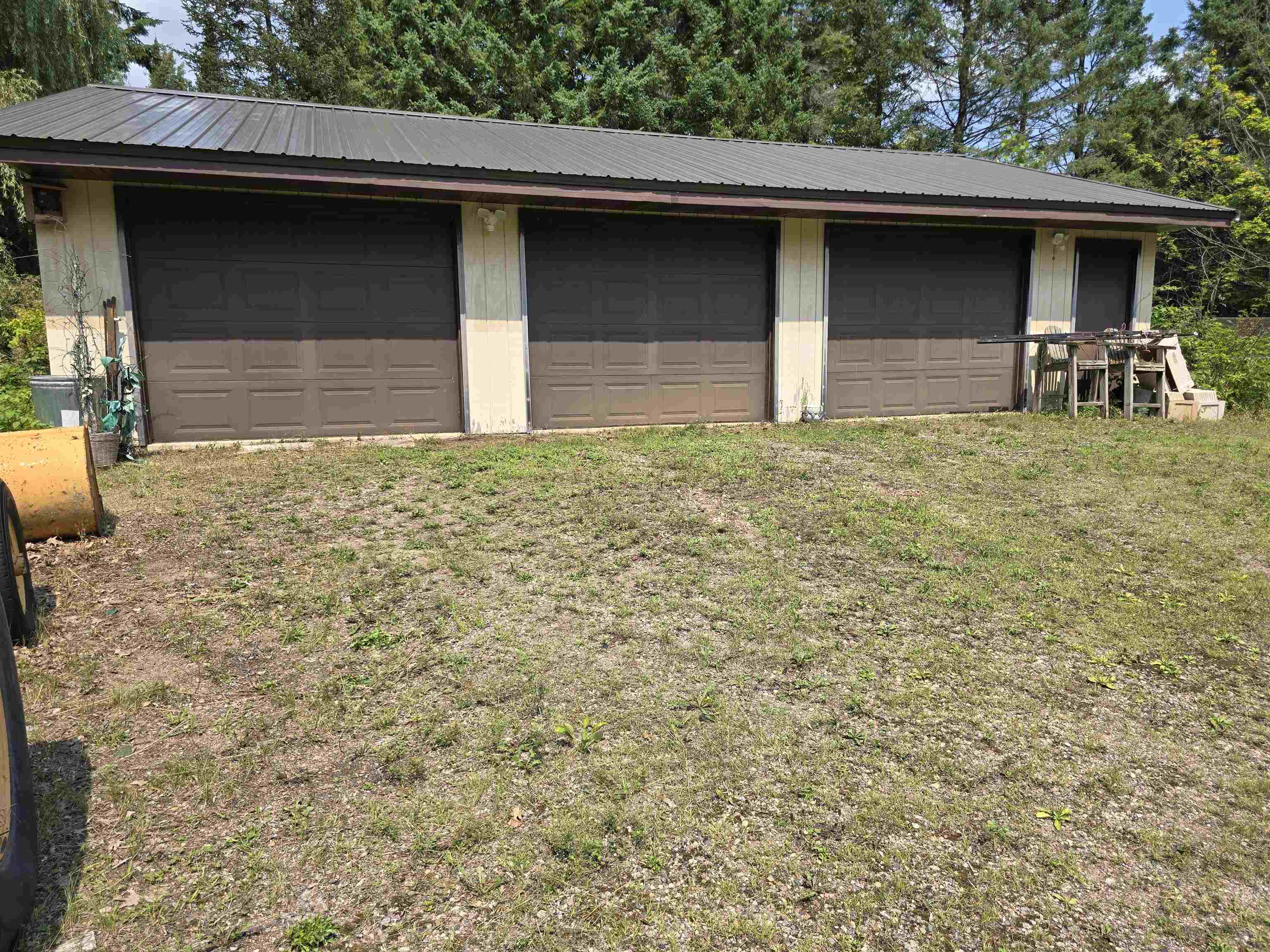 Property photo 35